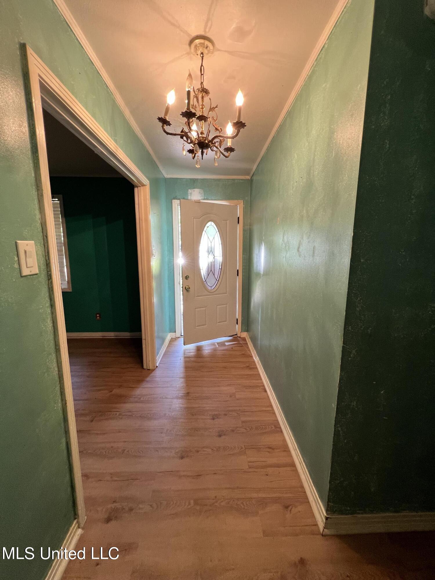 2310 Grenada Boulevard