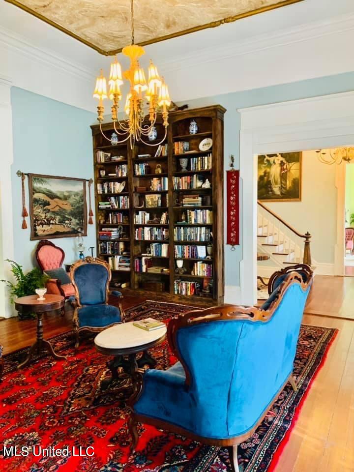 503 Lexington Street