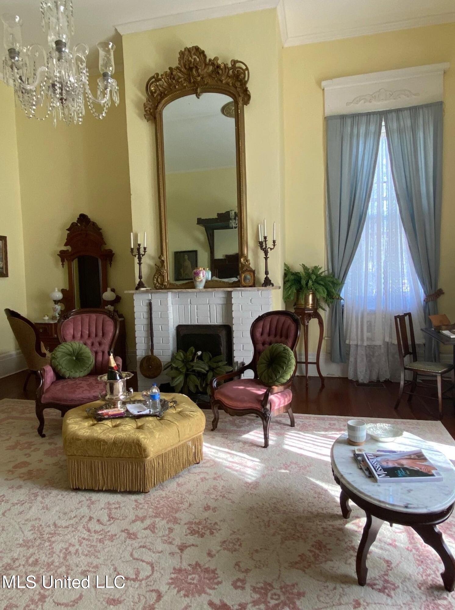 503 Lexington Street