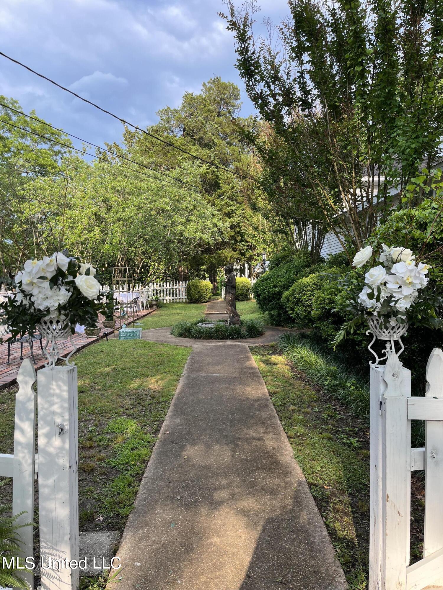 503 Lexington Street