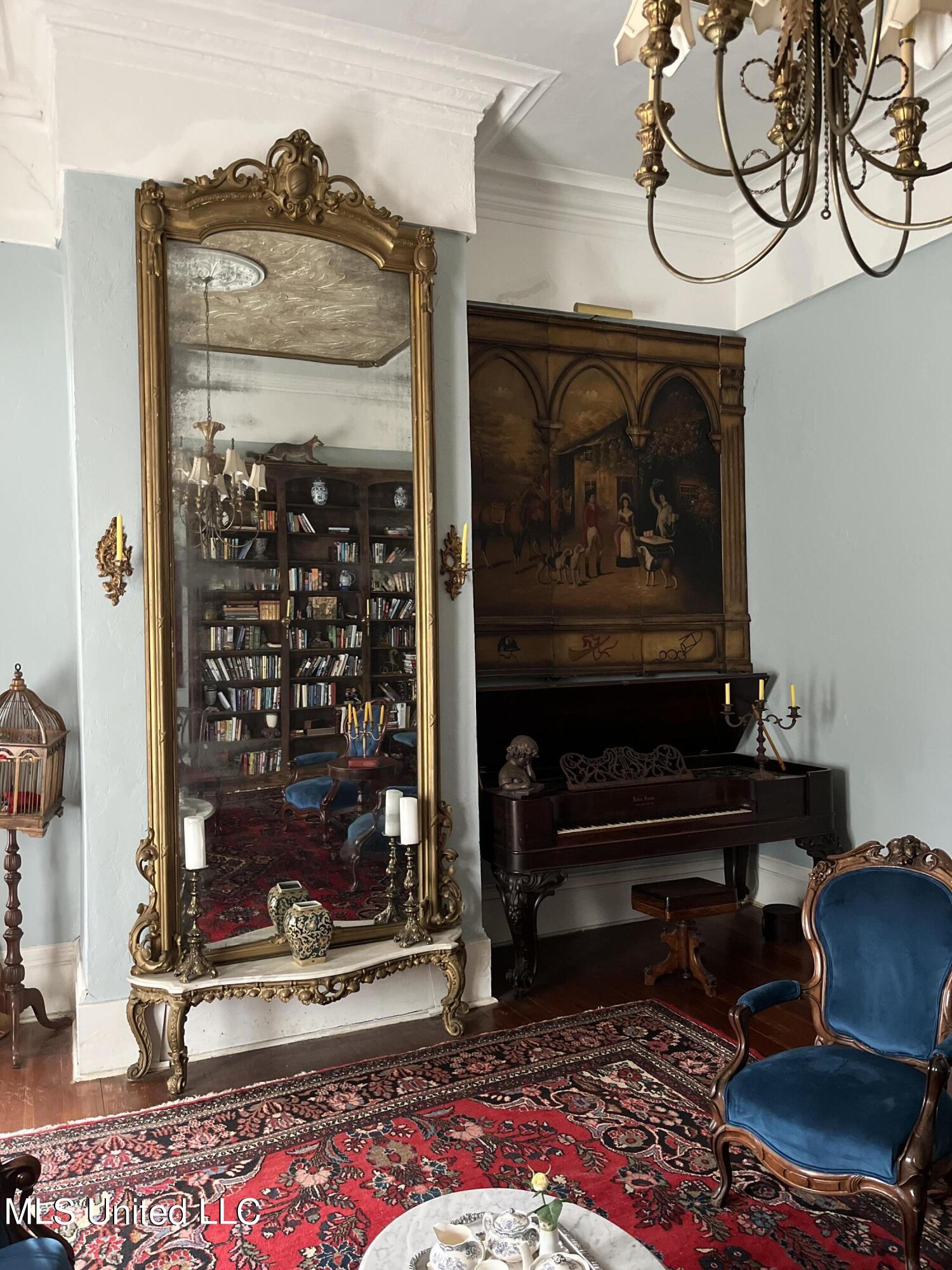 503 Lexington Street