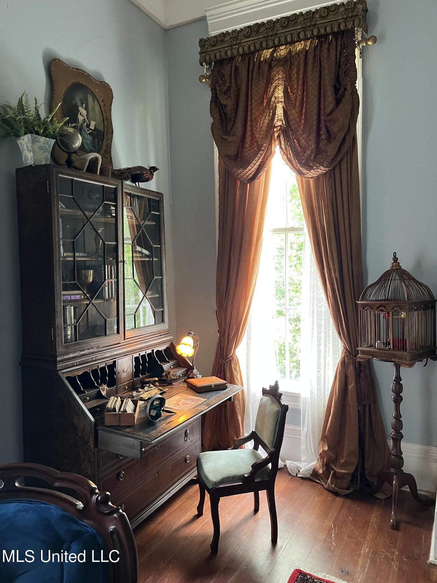 503 Lexington Street