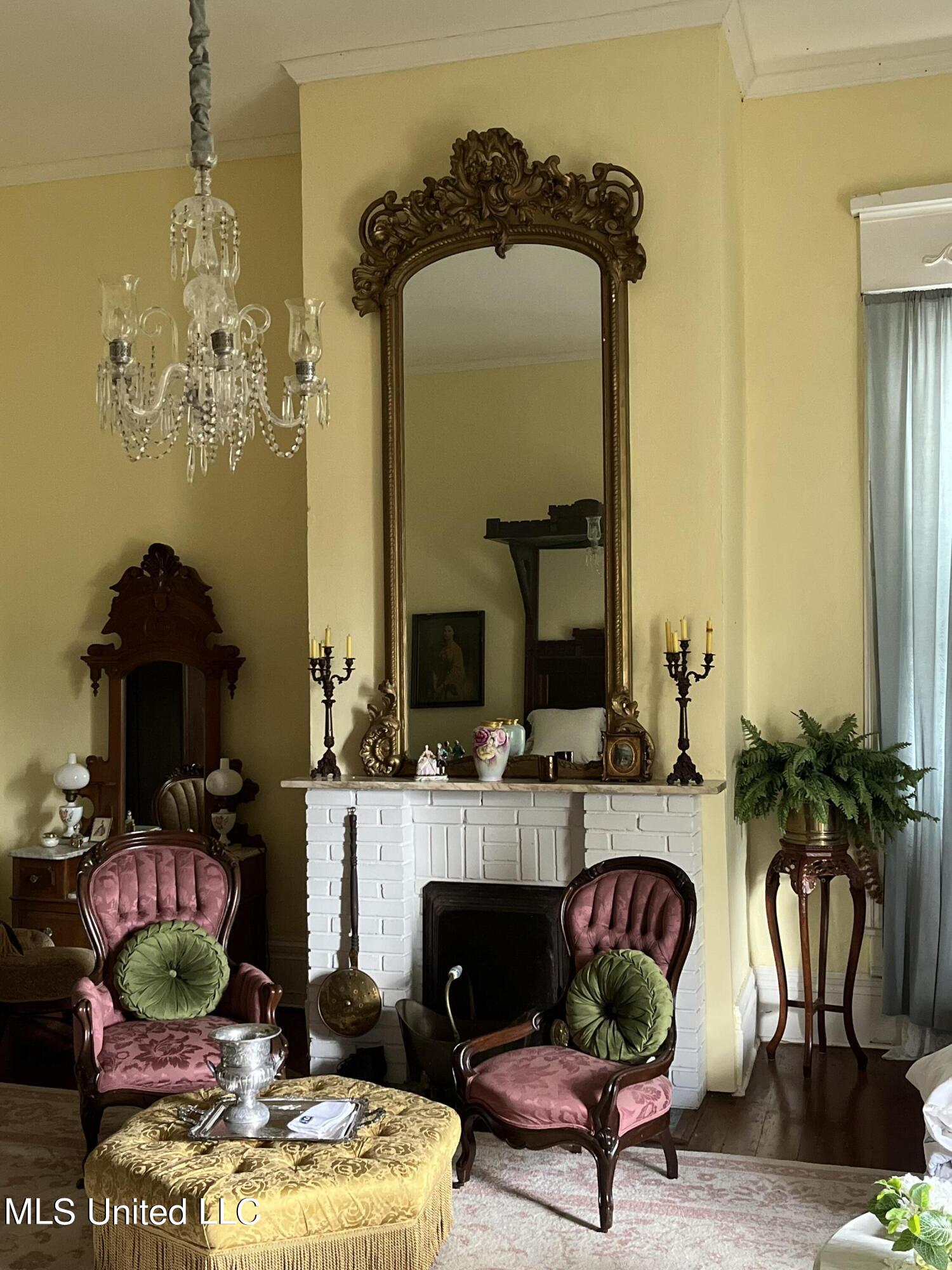 503 Lexington Street