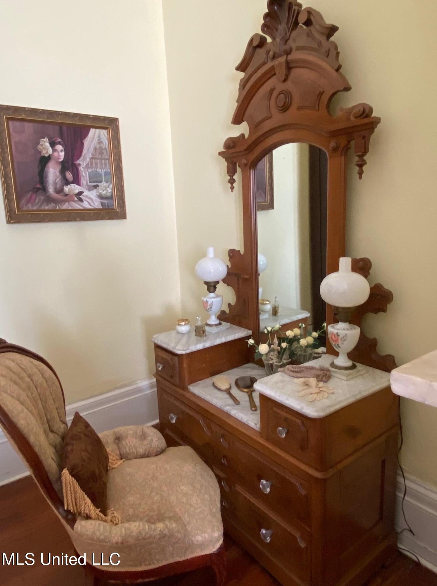 503 Lexington Street