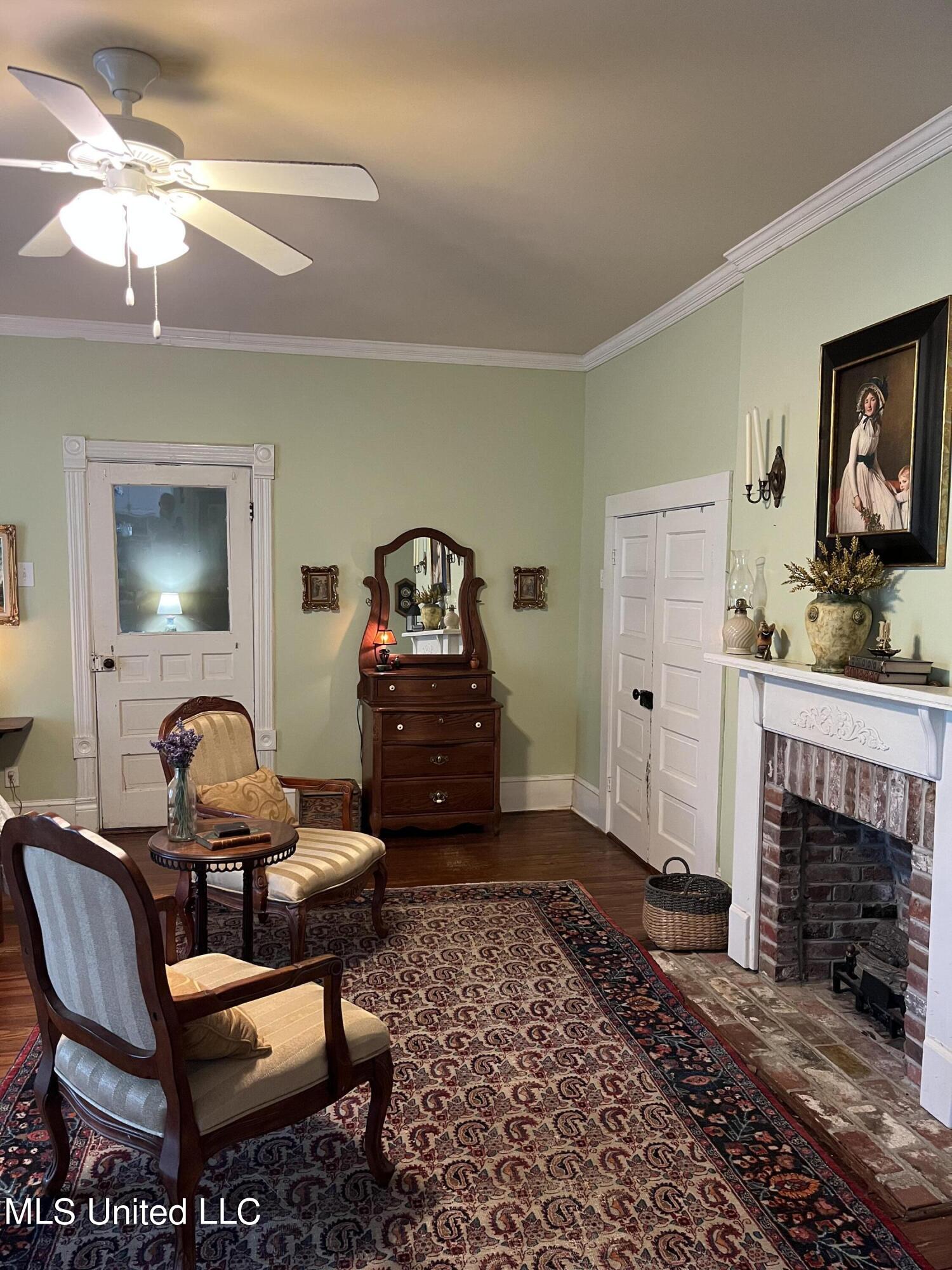 503 Lexington Street