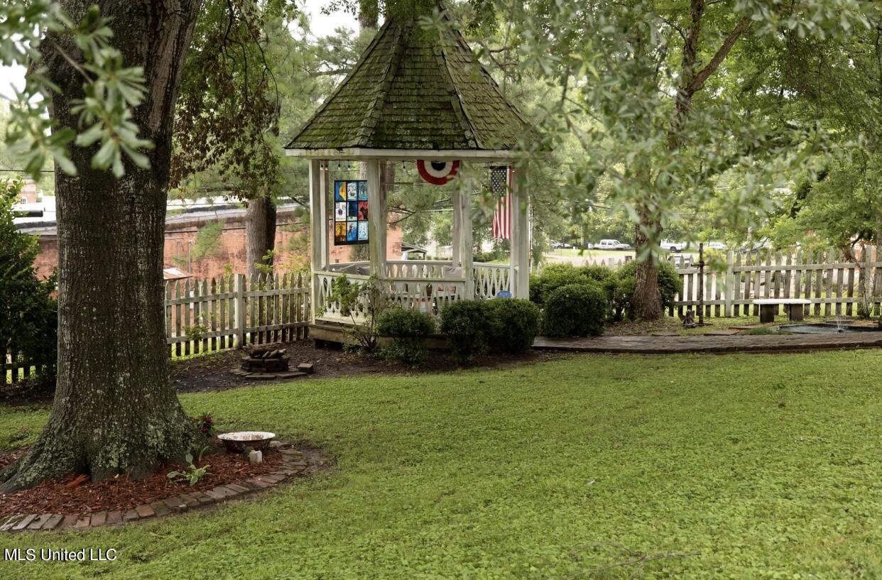 503 Lexington Street