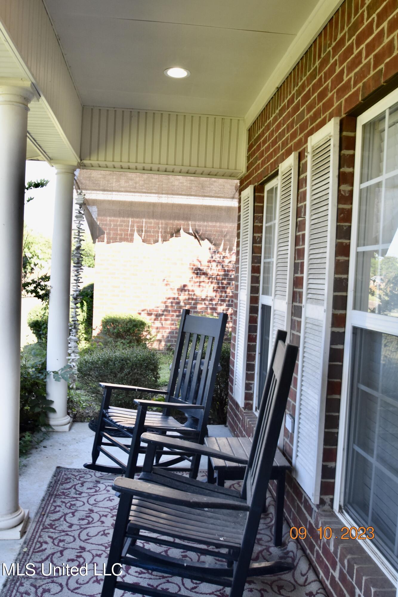 811 John Pittman Drive