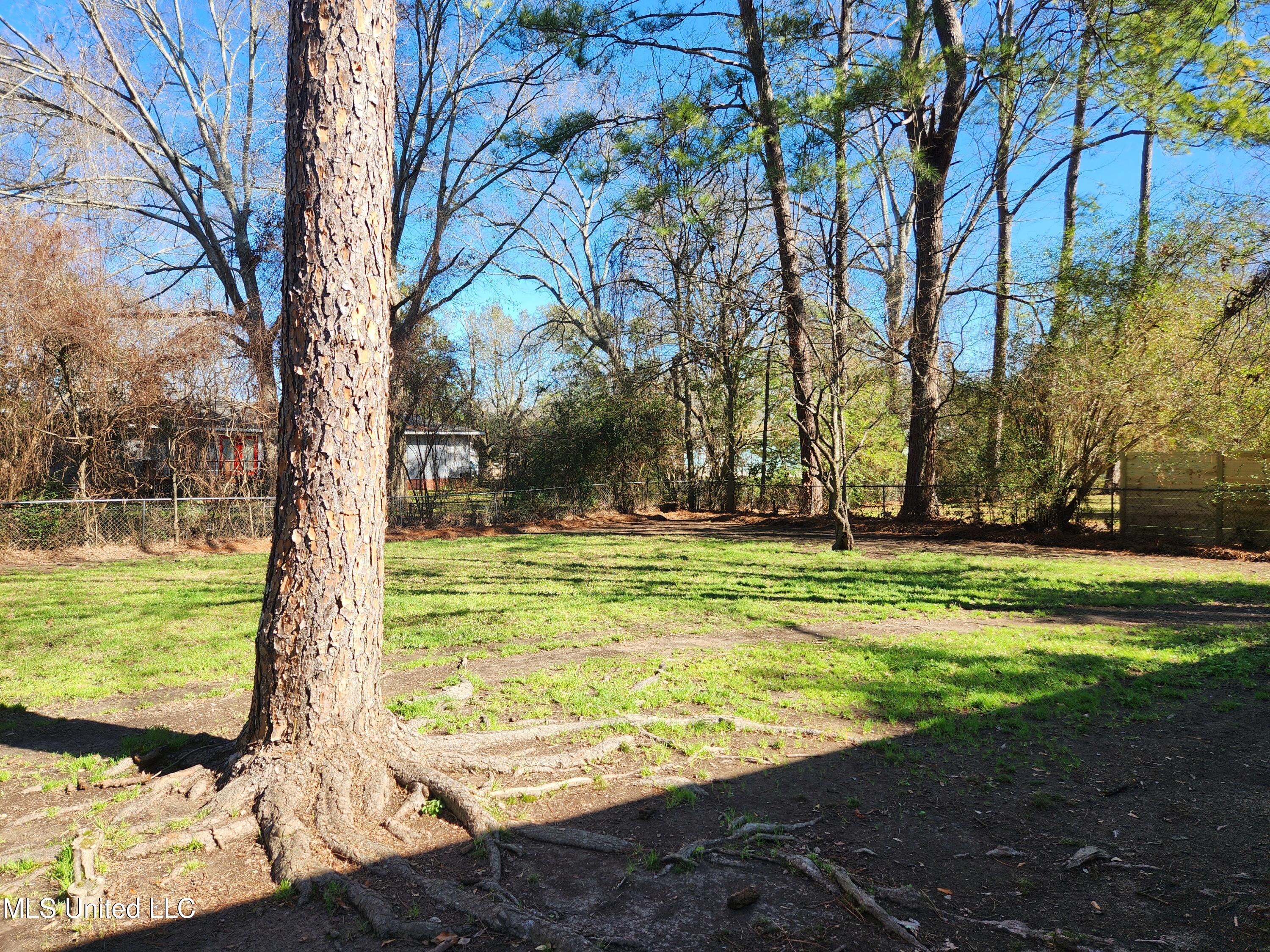 1424 Wilhurst Street