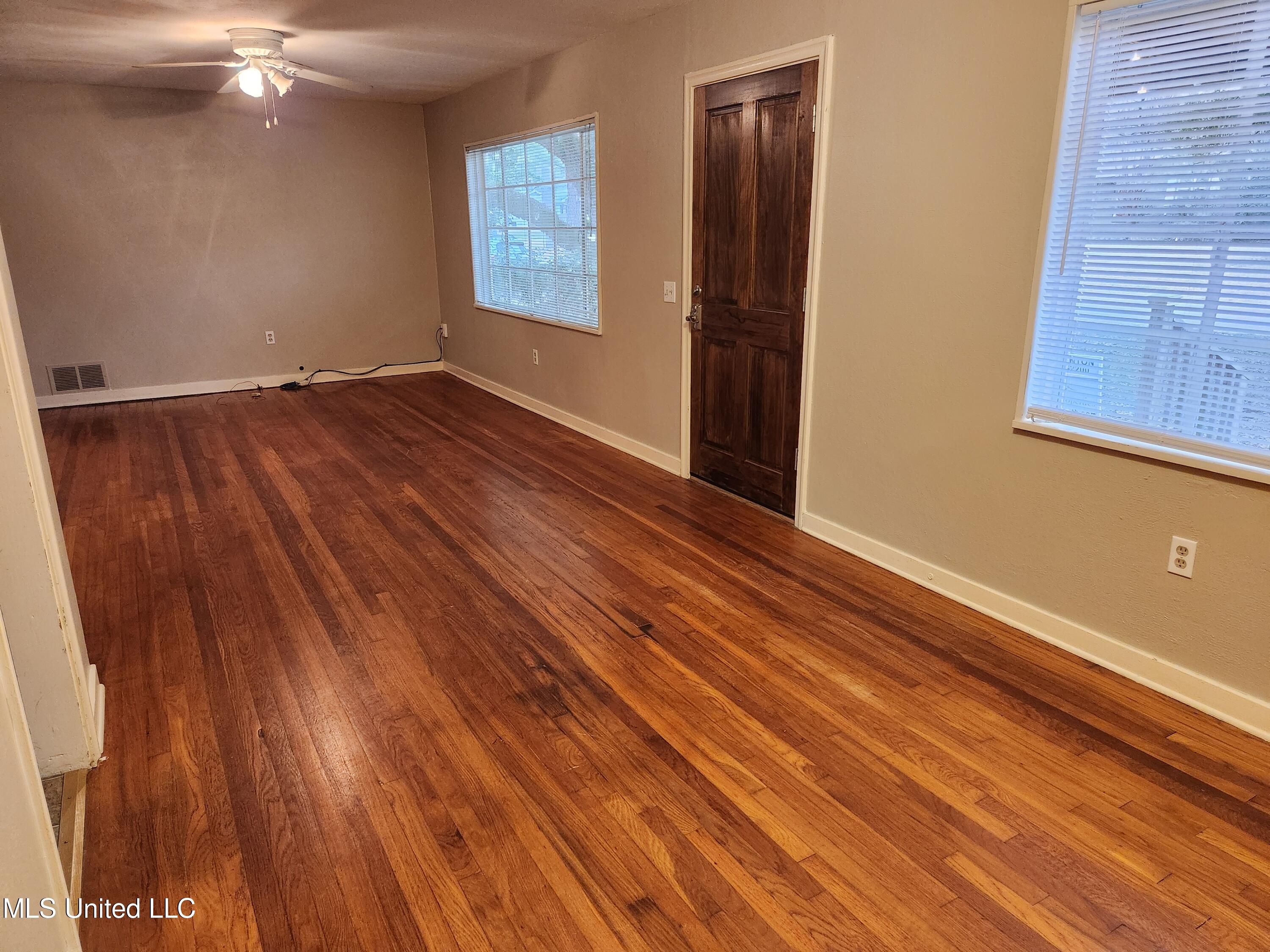 1424 Wilhurst Street