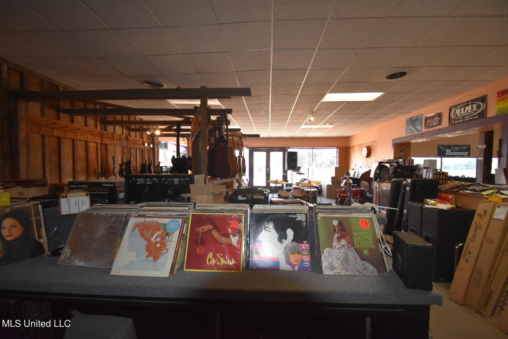 112 W Claiborne Avenue