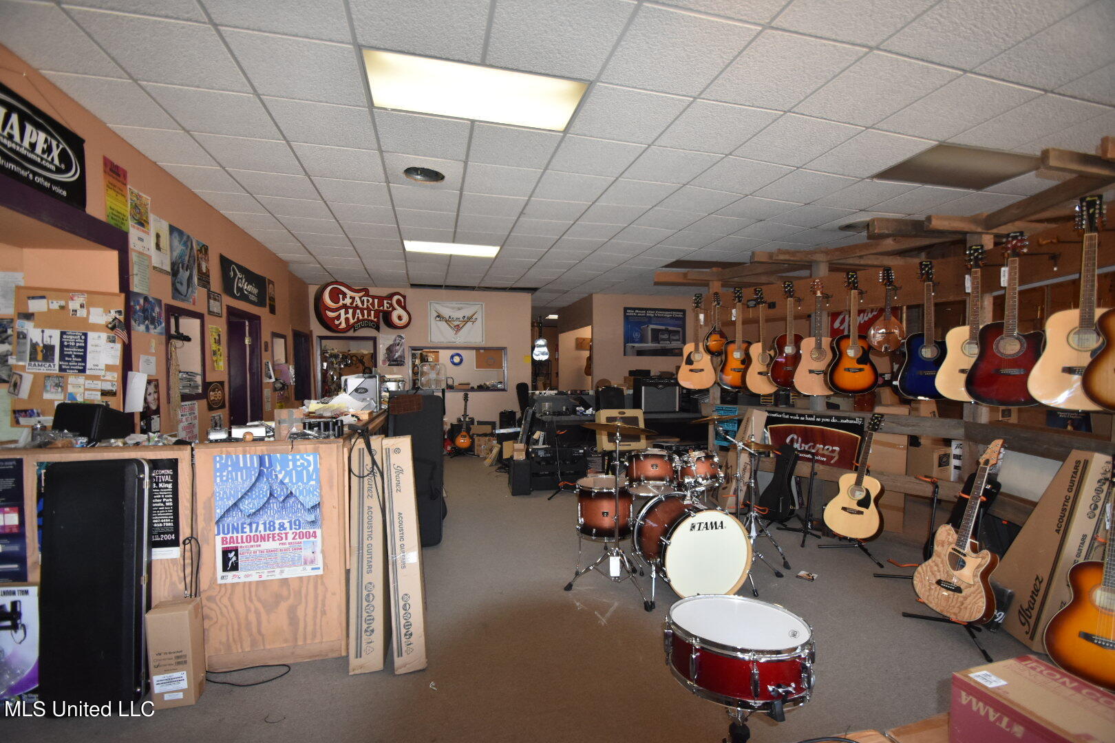 112 W Claiborne Avenue