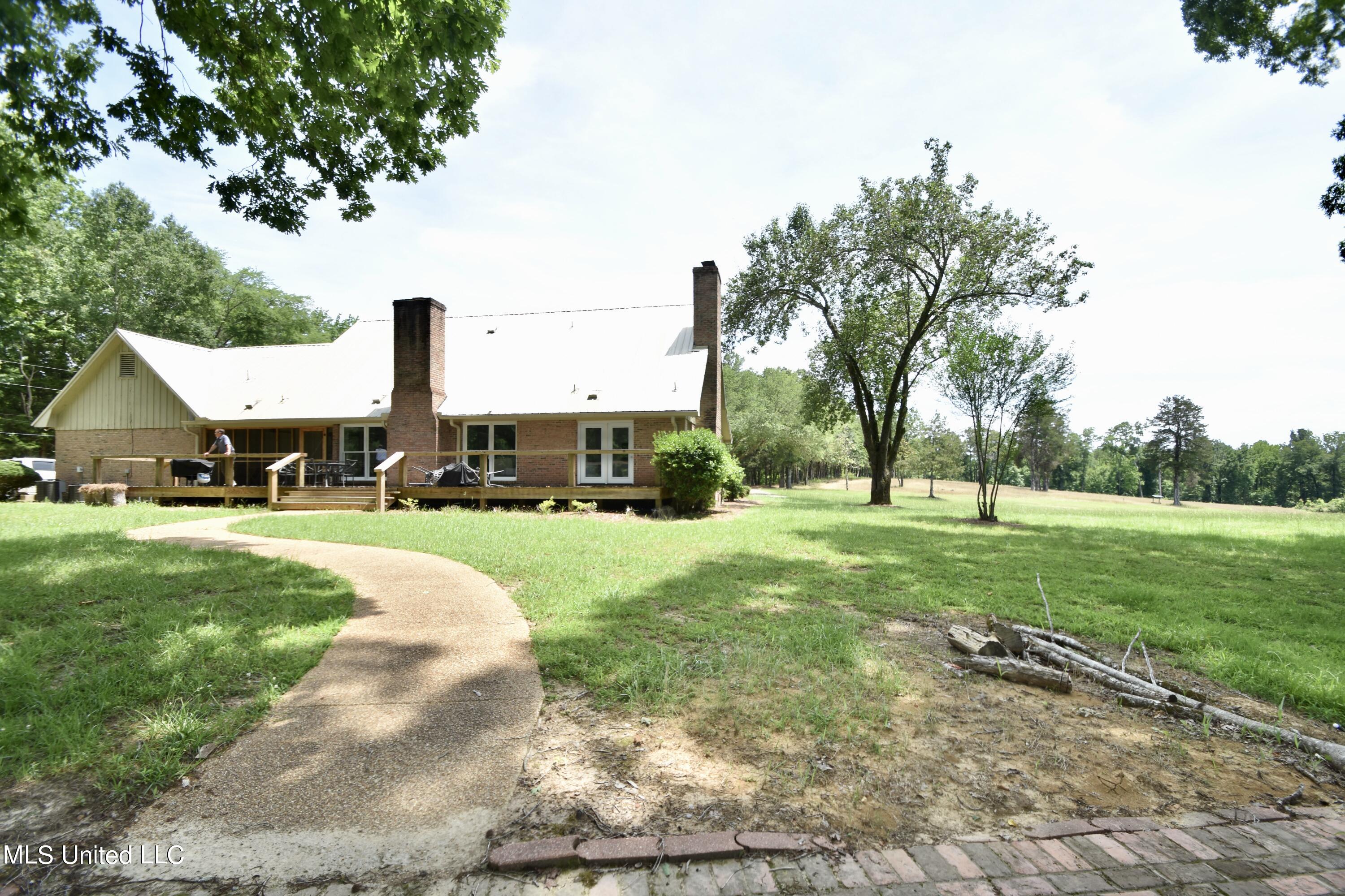 4463 County Road 72