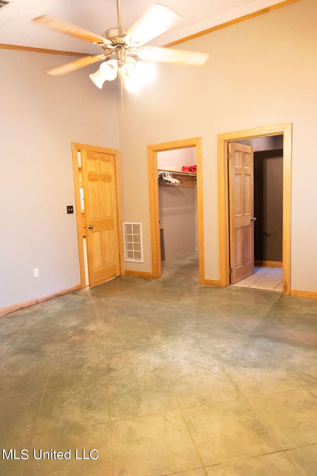 1764 County Road 302 Road