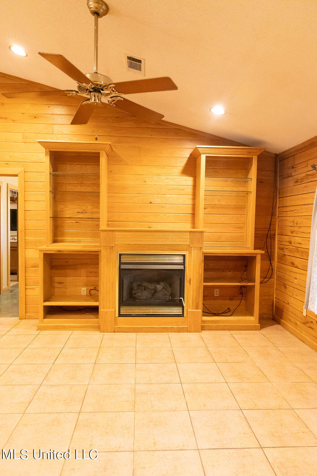 1764 County Road 302 Road