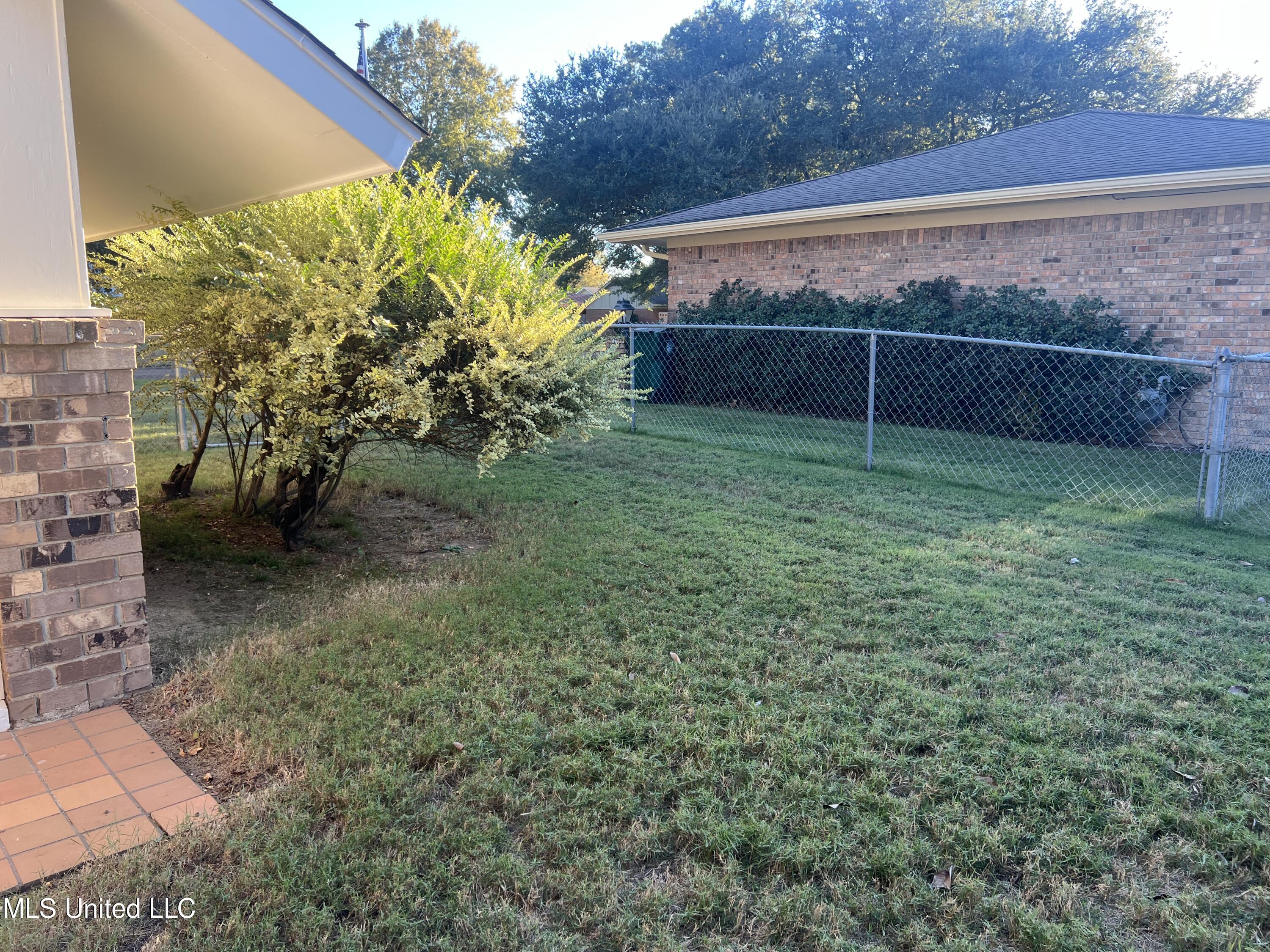 702 Alta Vista Drive