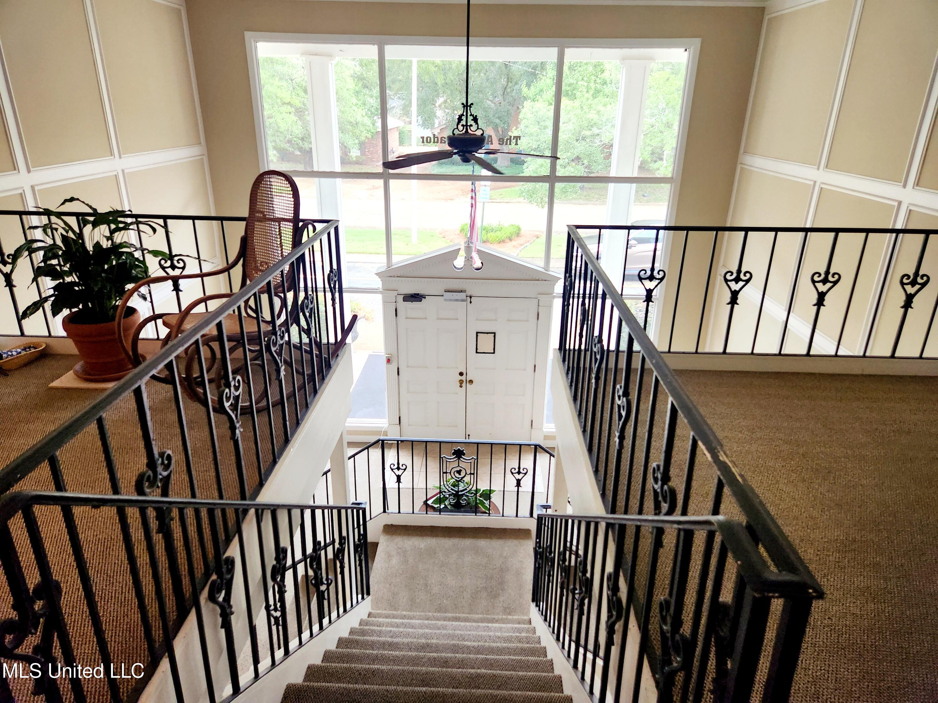 5025 Wayneland Drive, B7