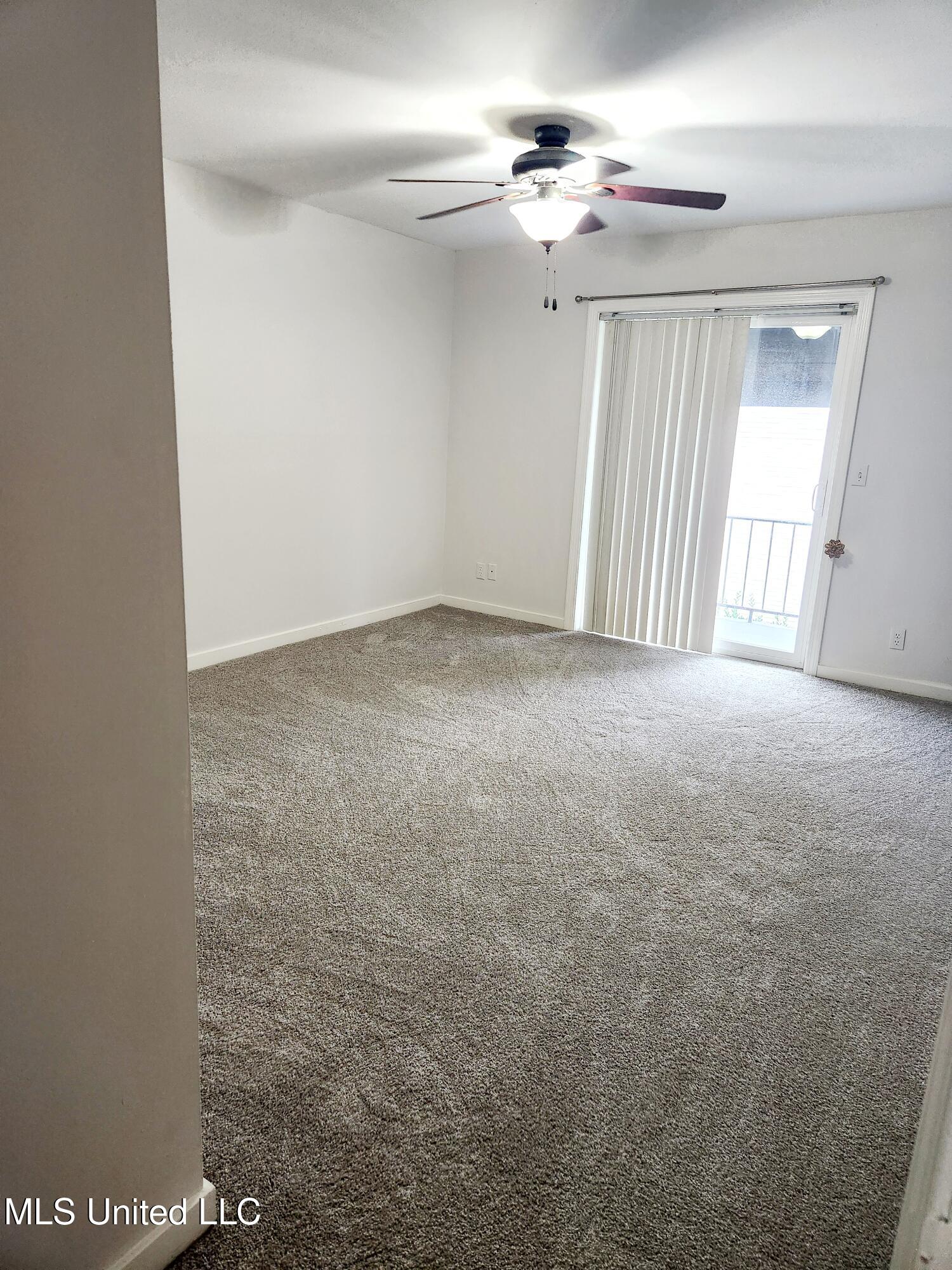 5025 Wayneland Drive, B7