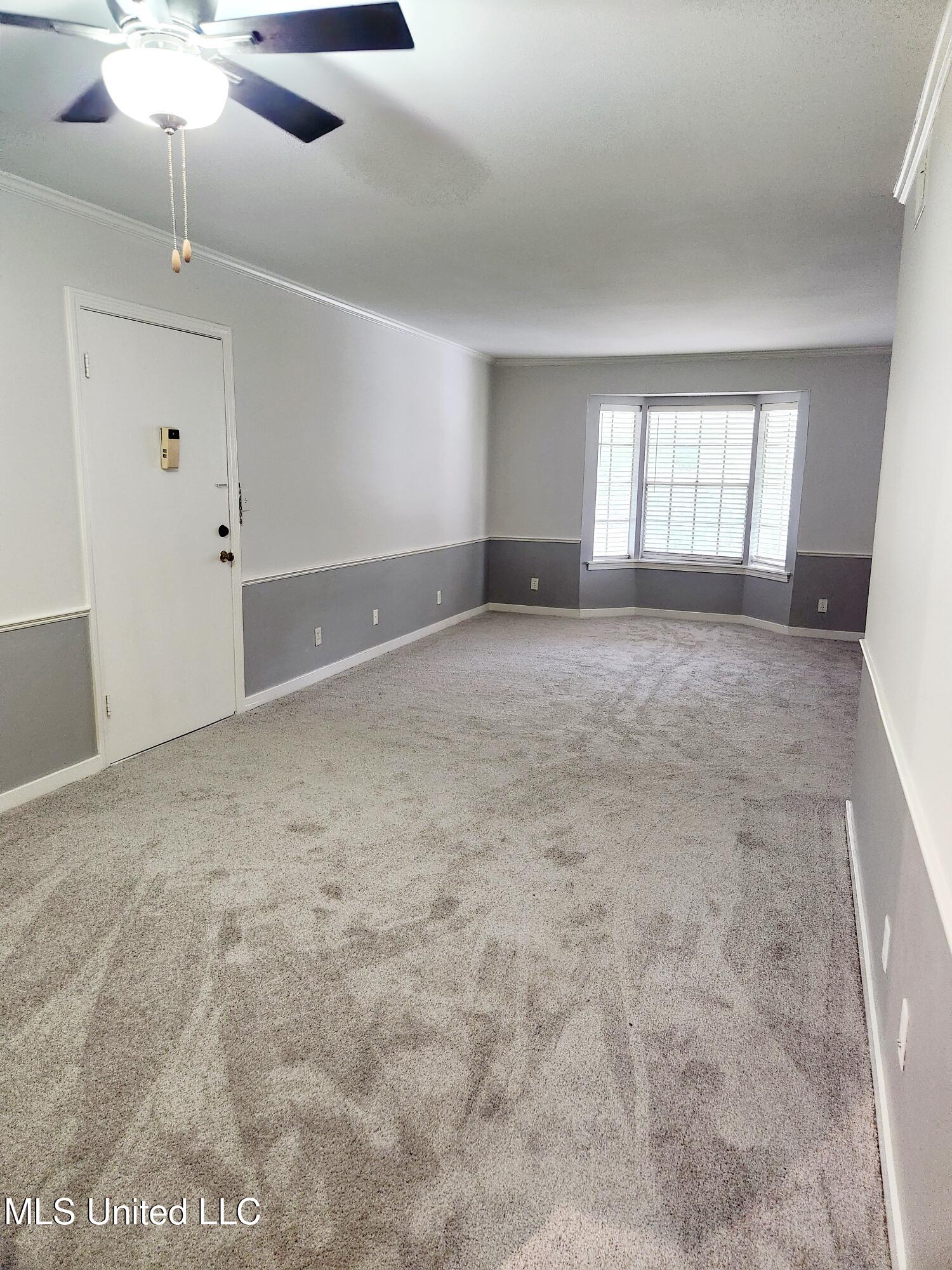 5025 Wayneland Drive, B7