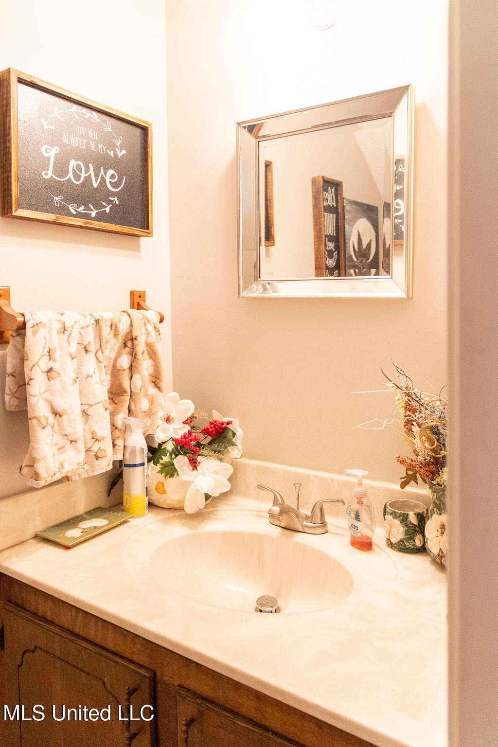 509 W West Jeff Davis Avenue