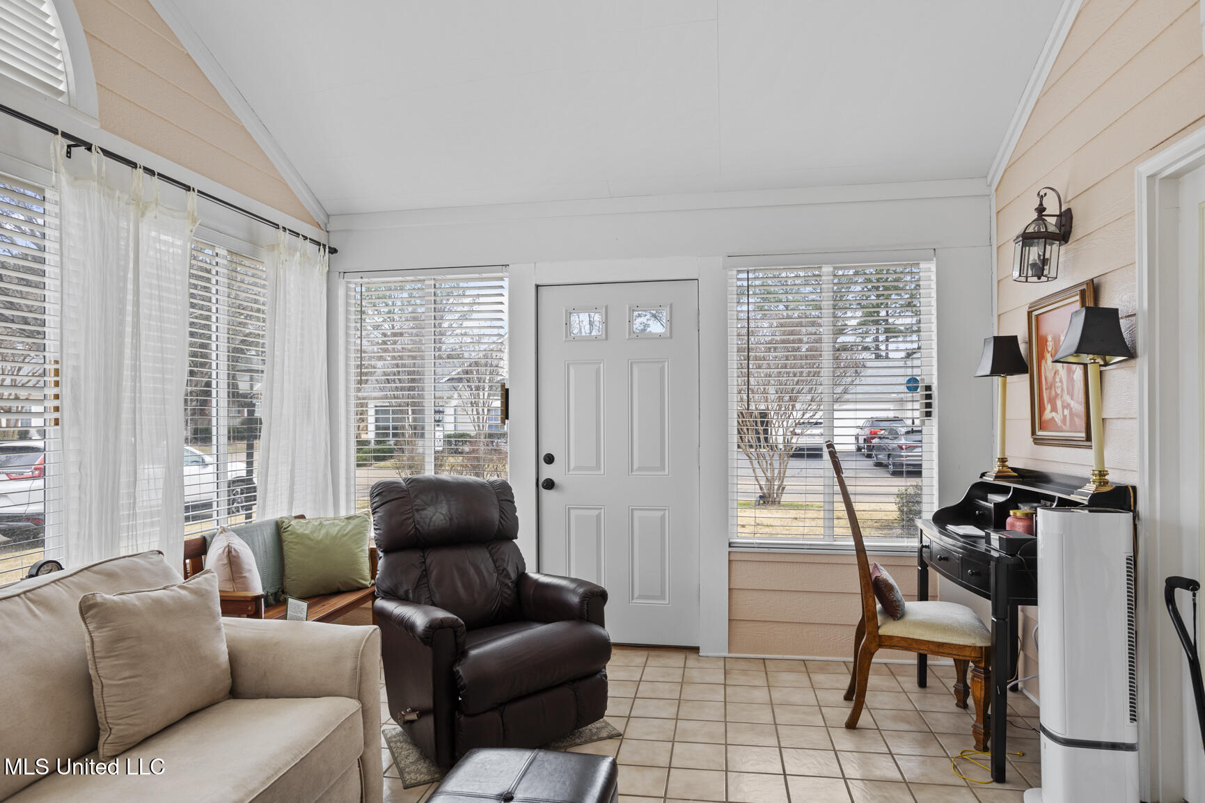 1125 Gerrits Landing