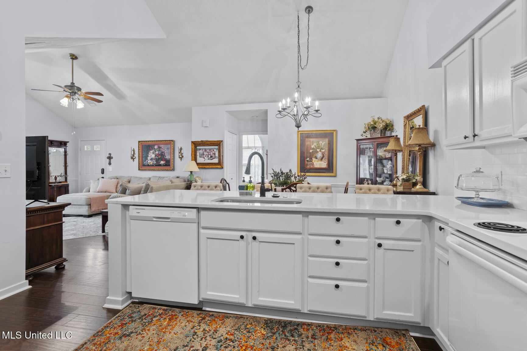 1125 Gerrits Landing