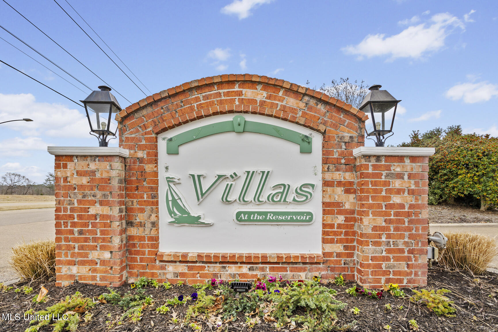 1125 Gerrits Landing