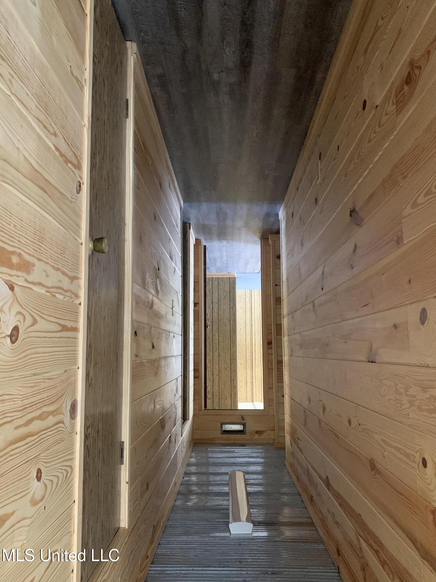 1316 County Road 193