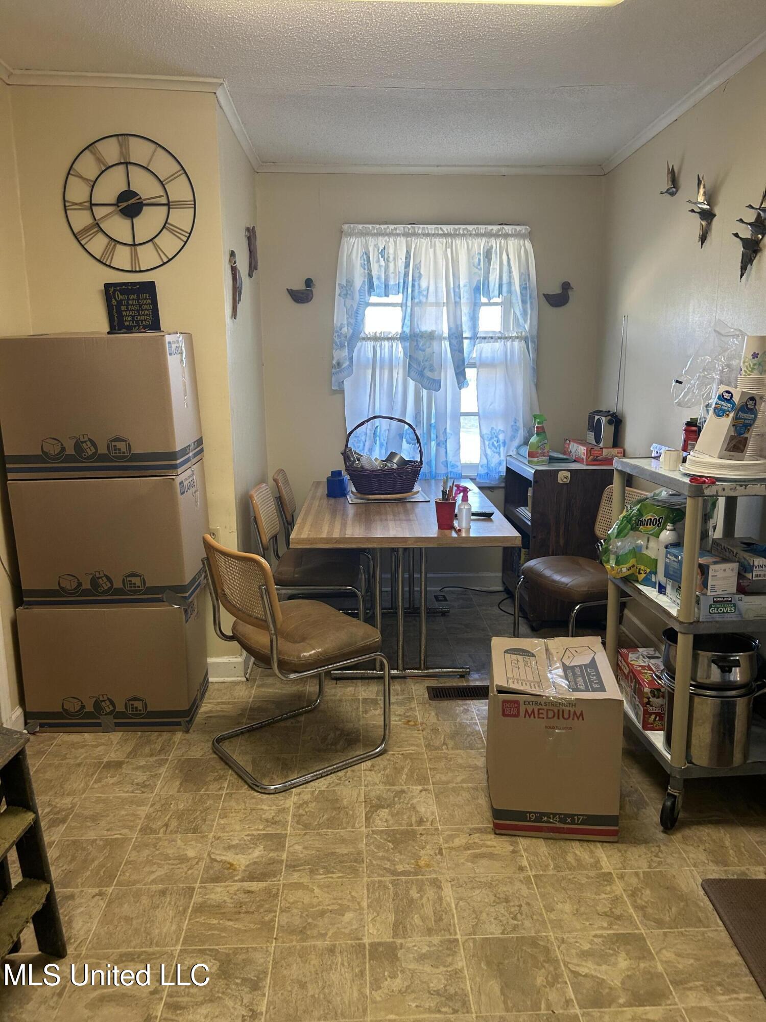 10 Worley Road Drive