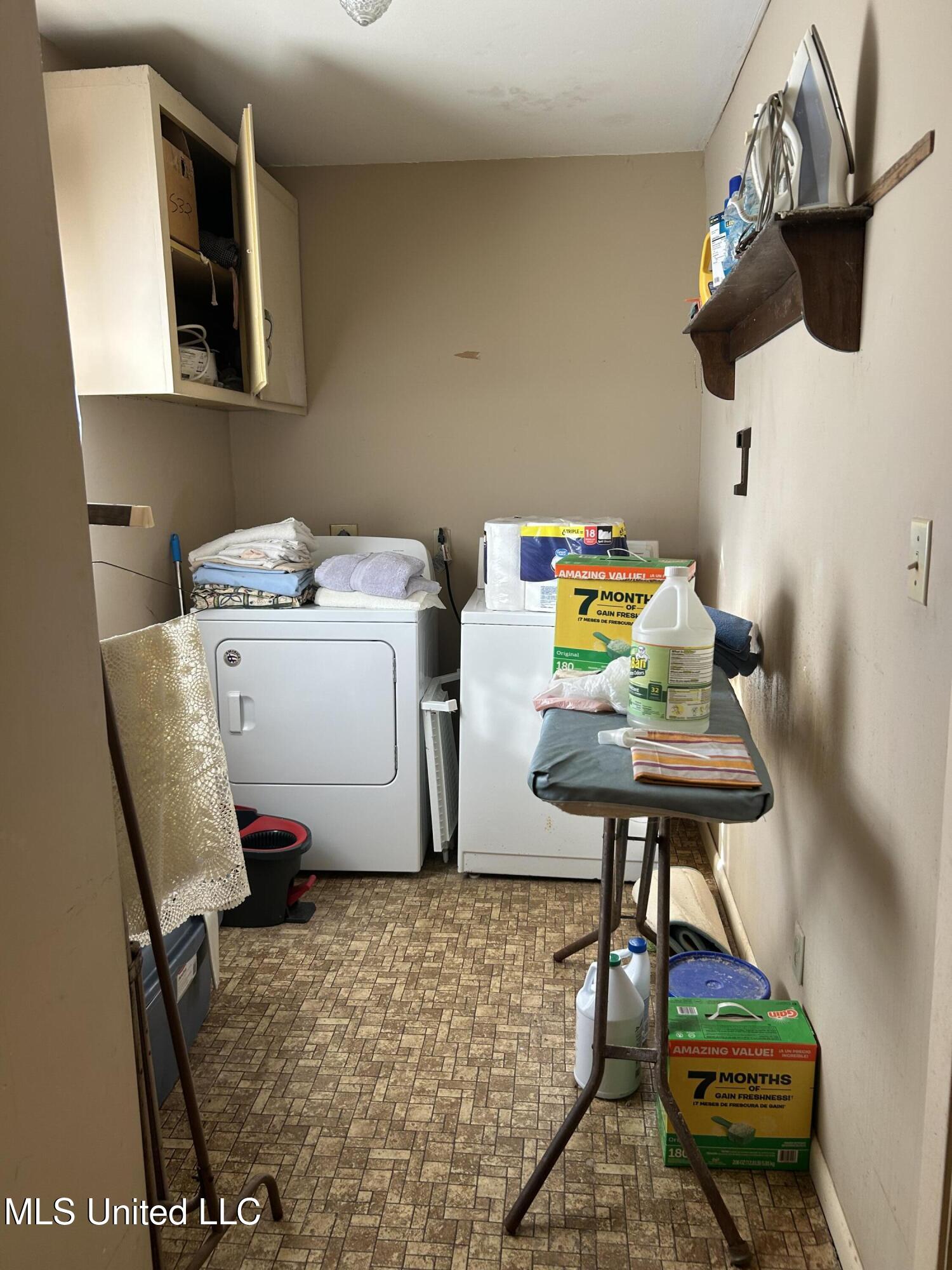 10 Worley Road Drive