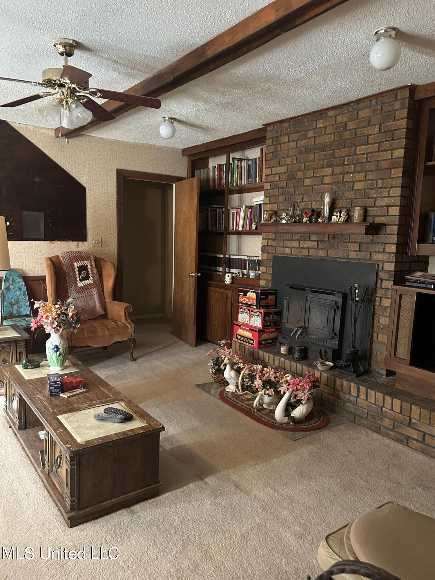 10 Worley Road Drive