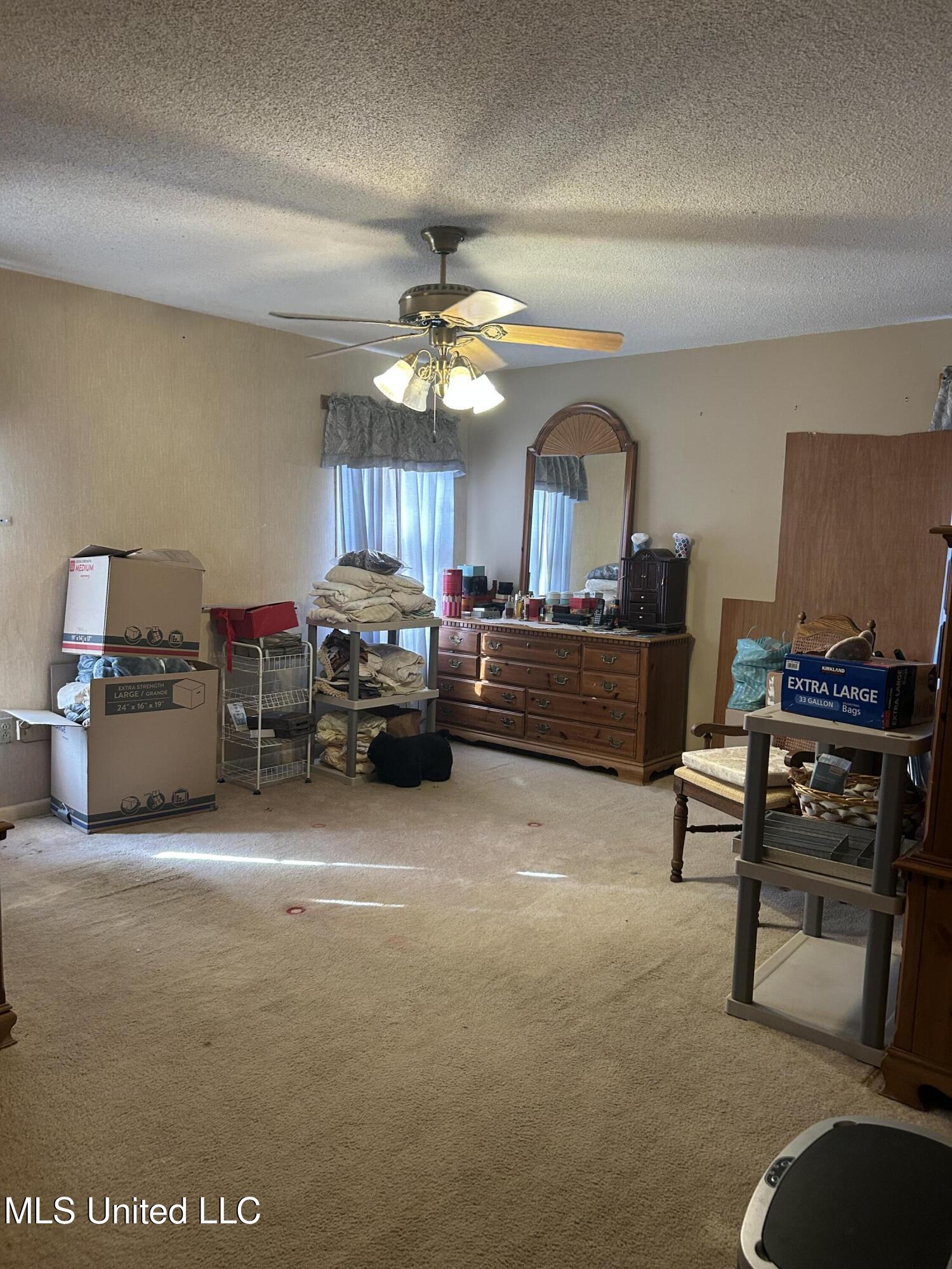 10 Worley Road Drive