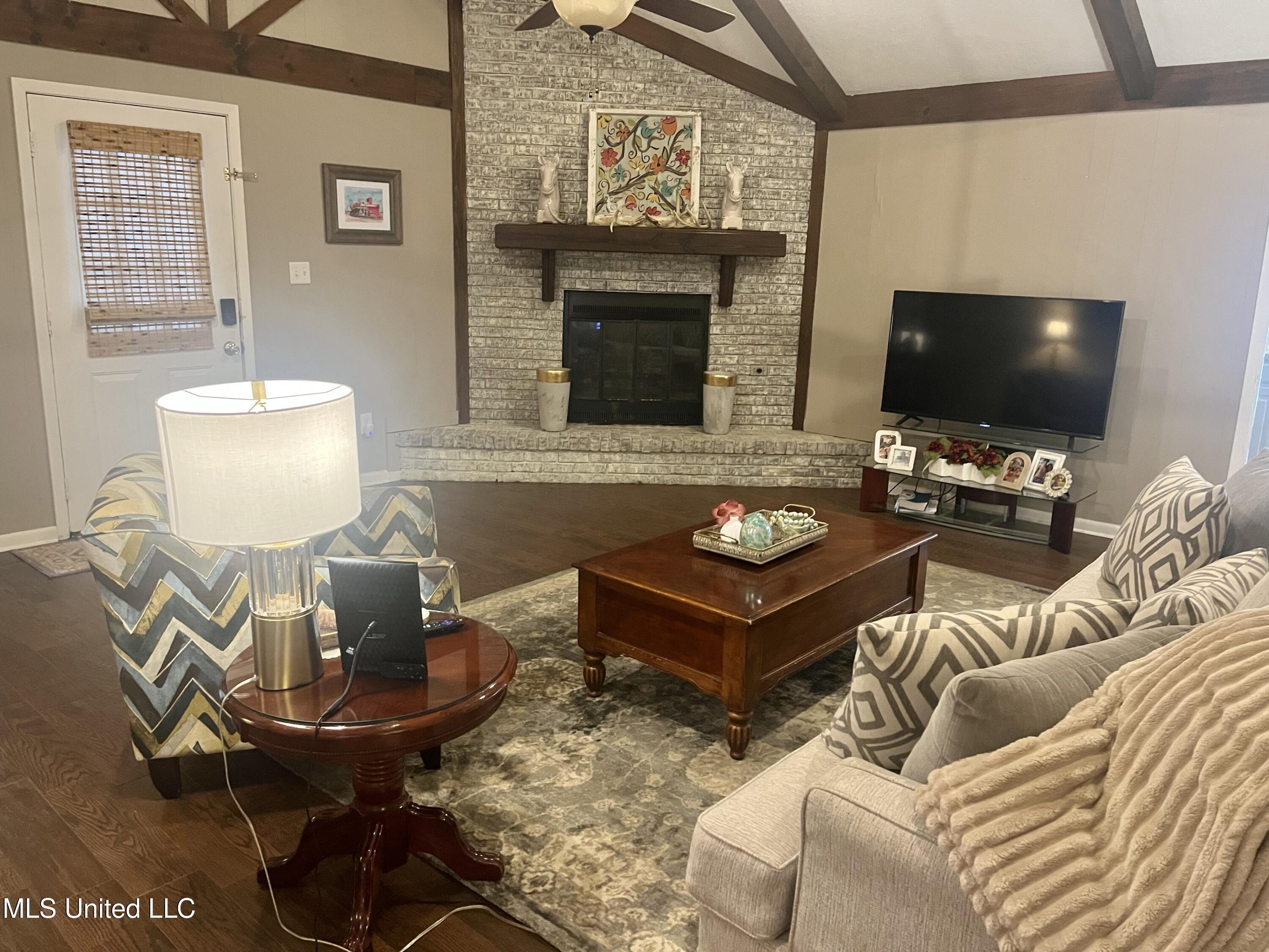 506 Holmes Street Street