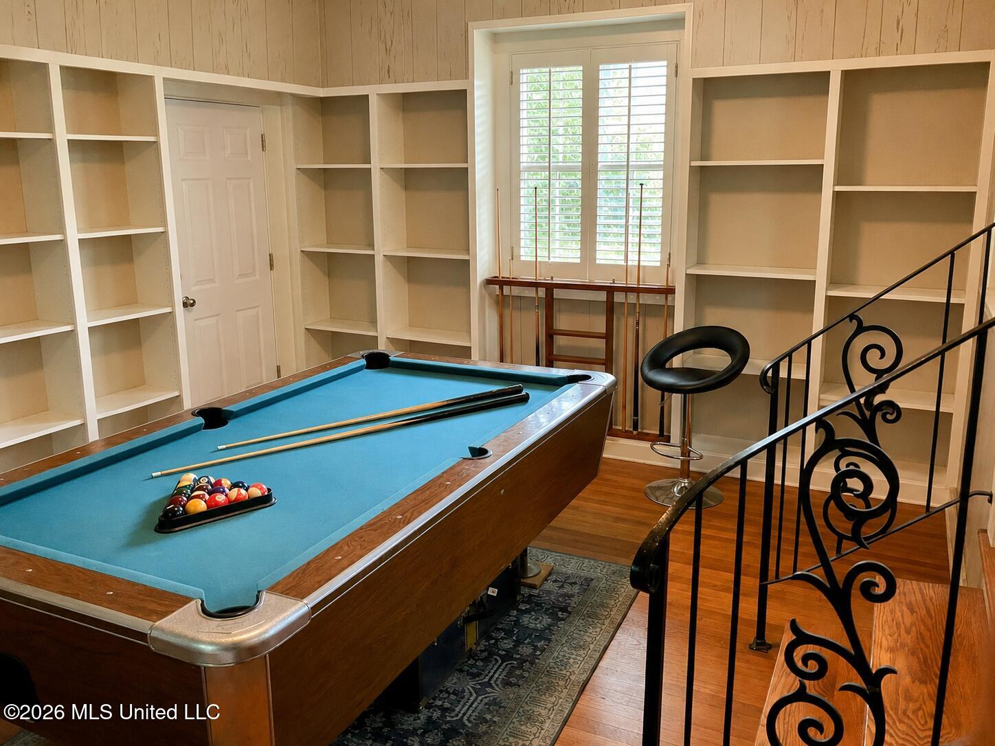 1211 River Road