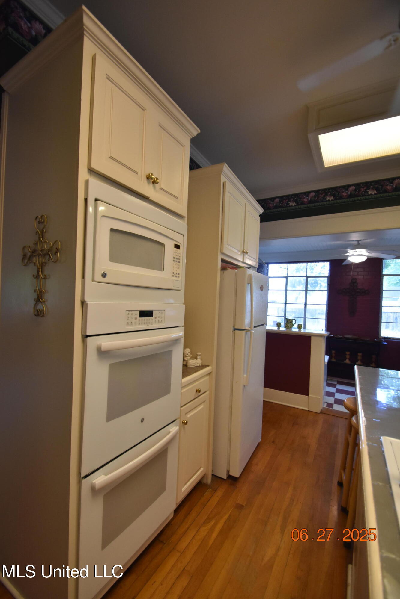 1211 River Road