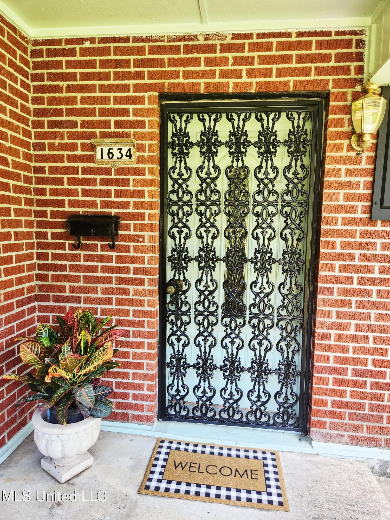 1634 Wilhurst Street