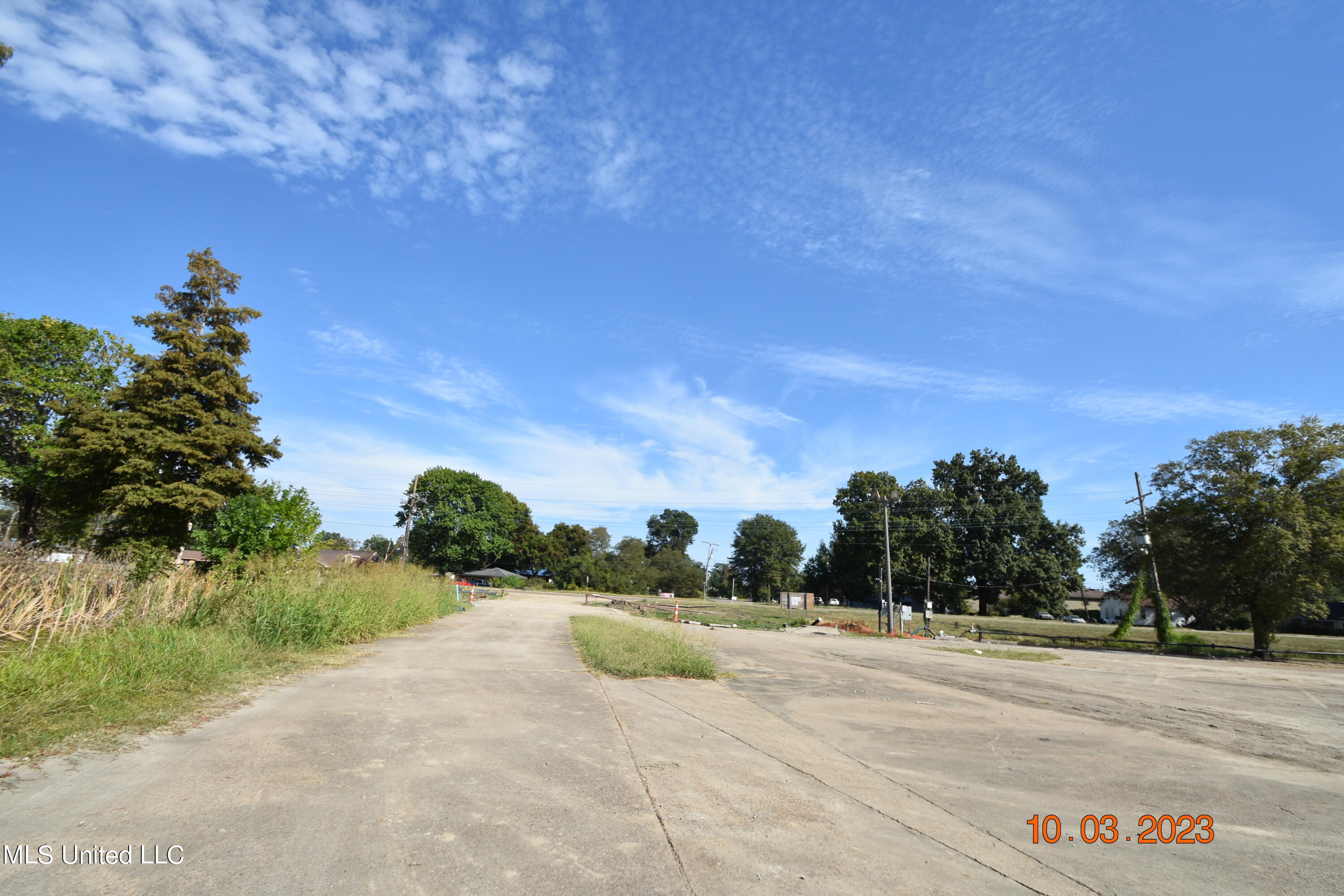 956 N Broadway Street