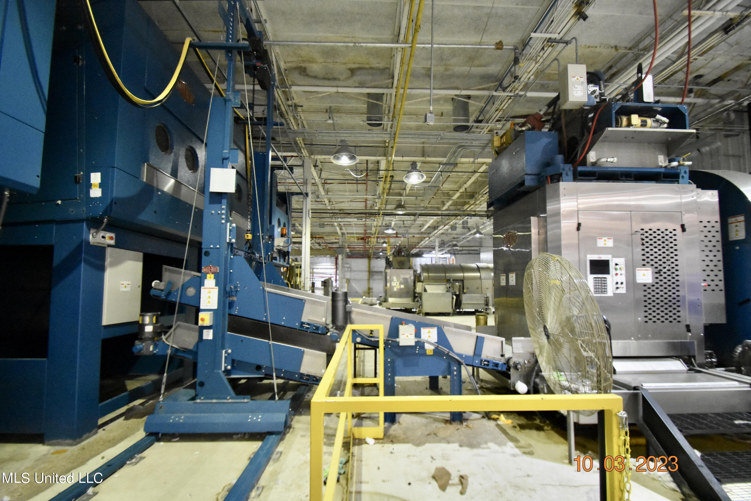 956 N Broadway Street