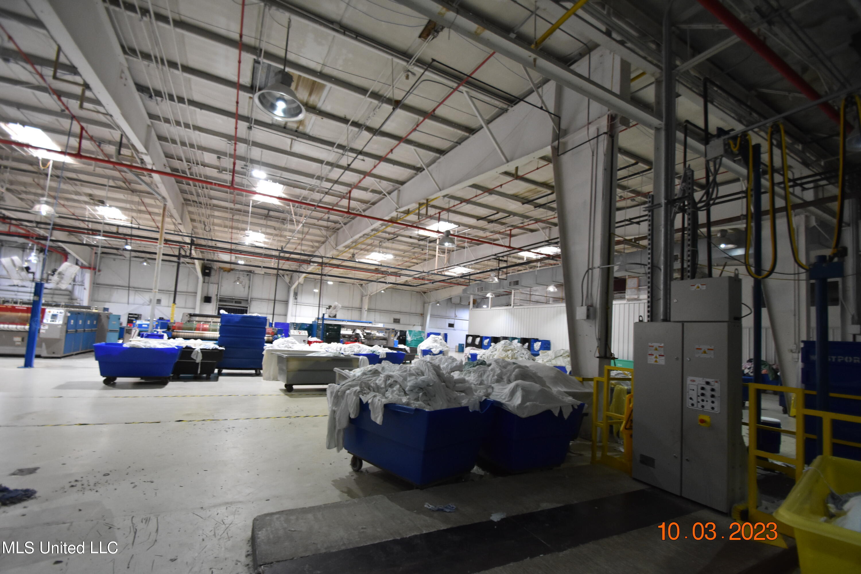 956 N Broadway Street