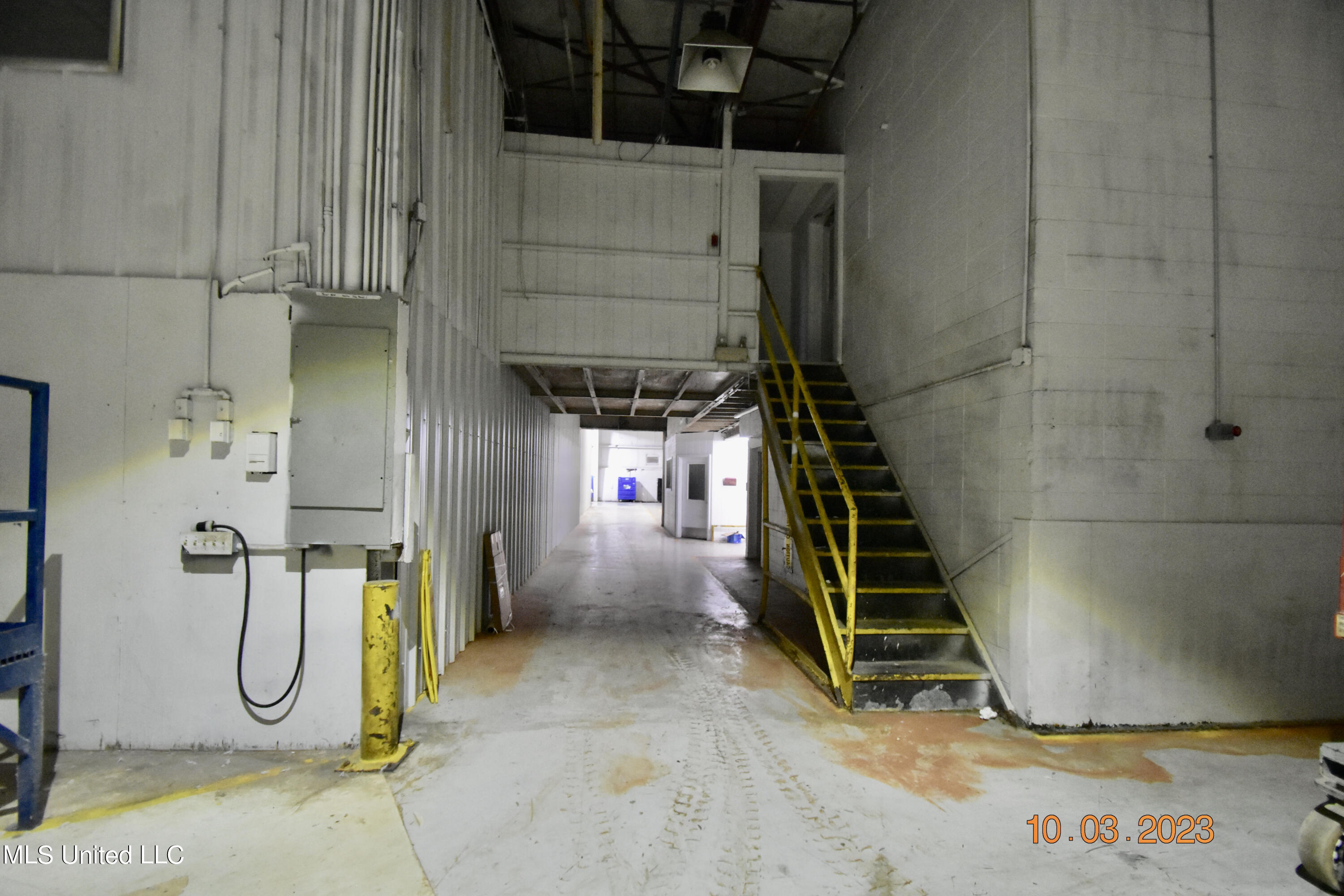 956 N Broadway Street