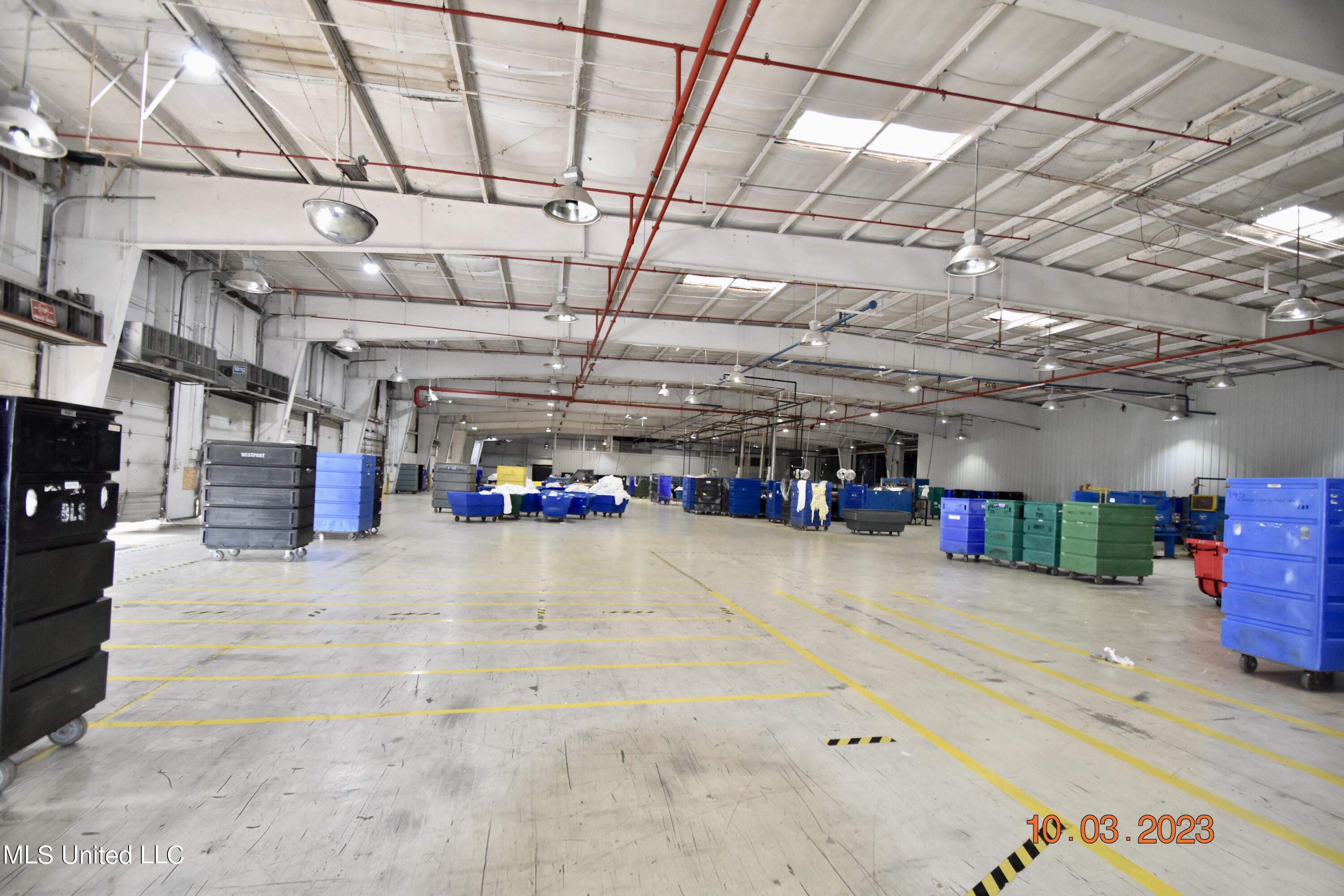 956 N Broadway Street