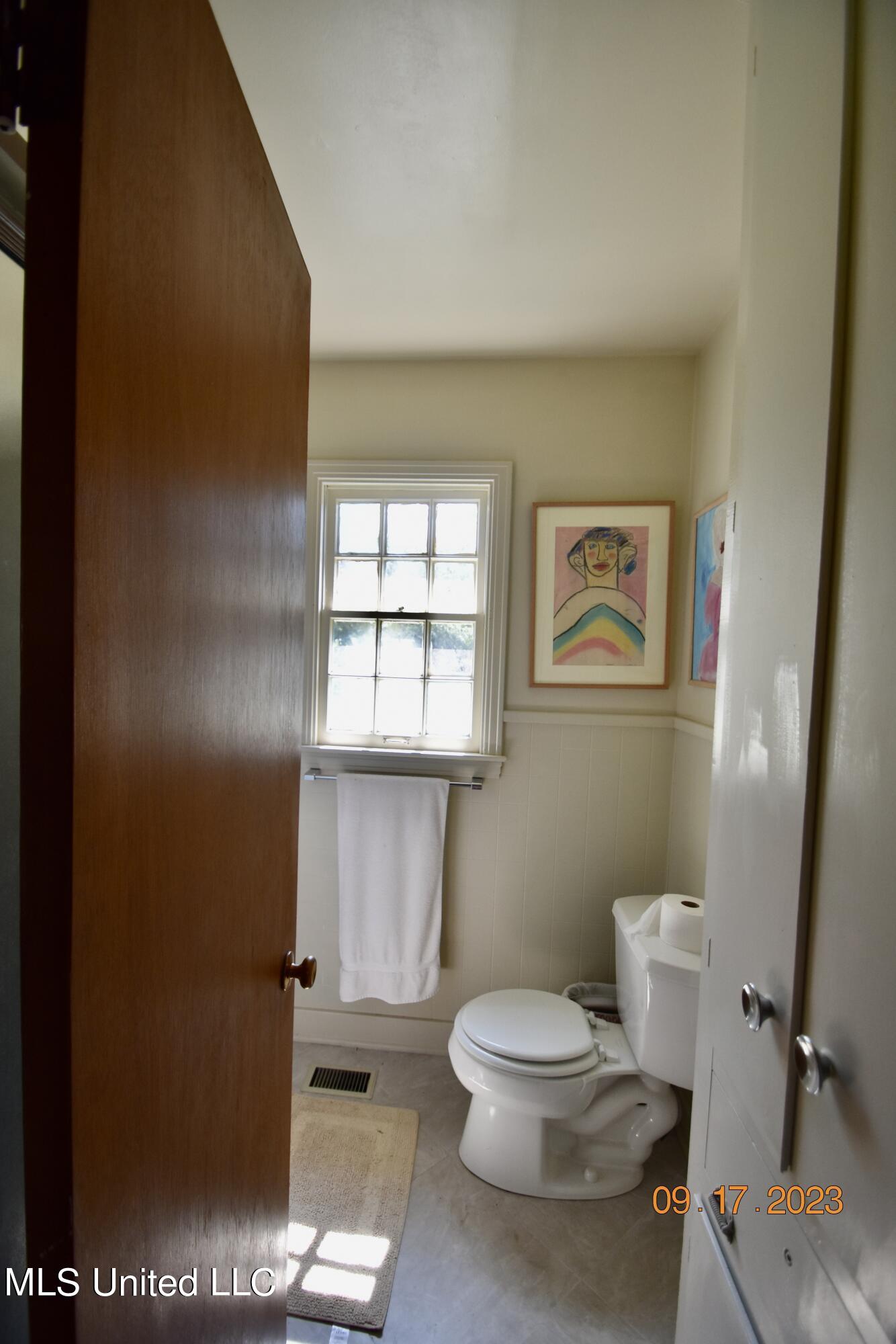 501 Macarthur Avenue