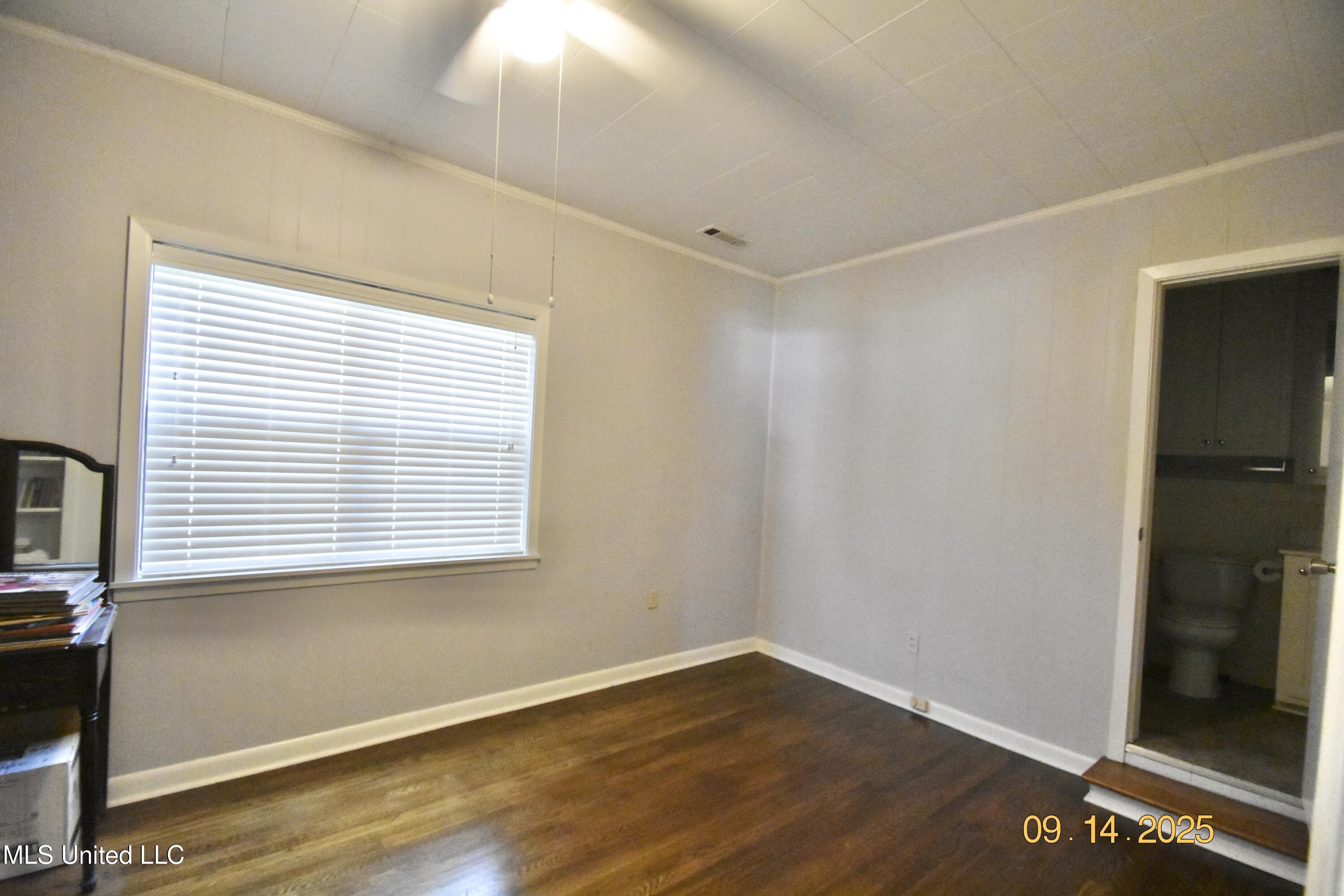 112 E Jefferson Avenue