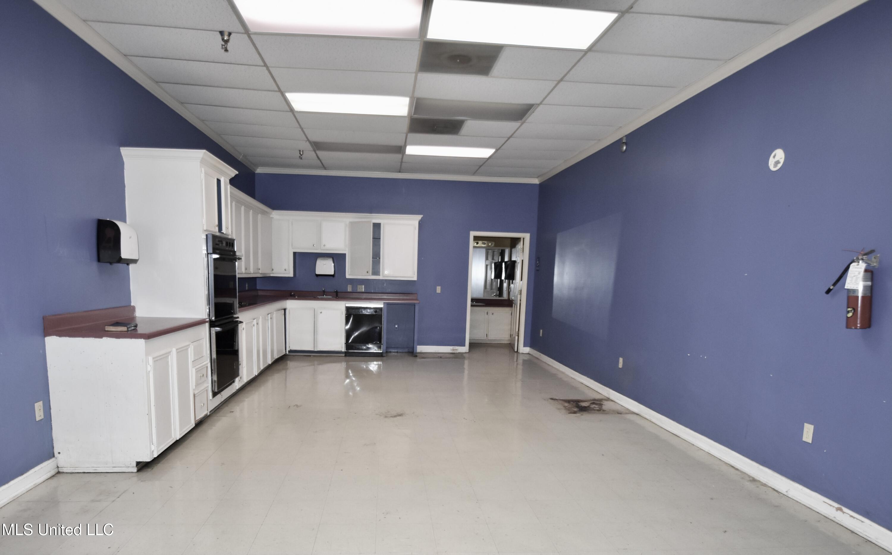 810 E Sunflower Road