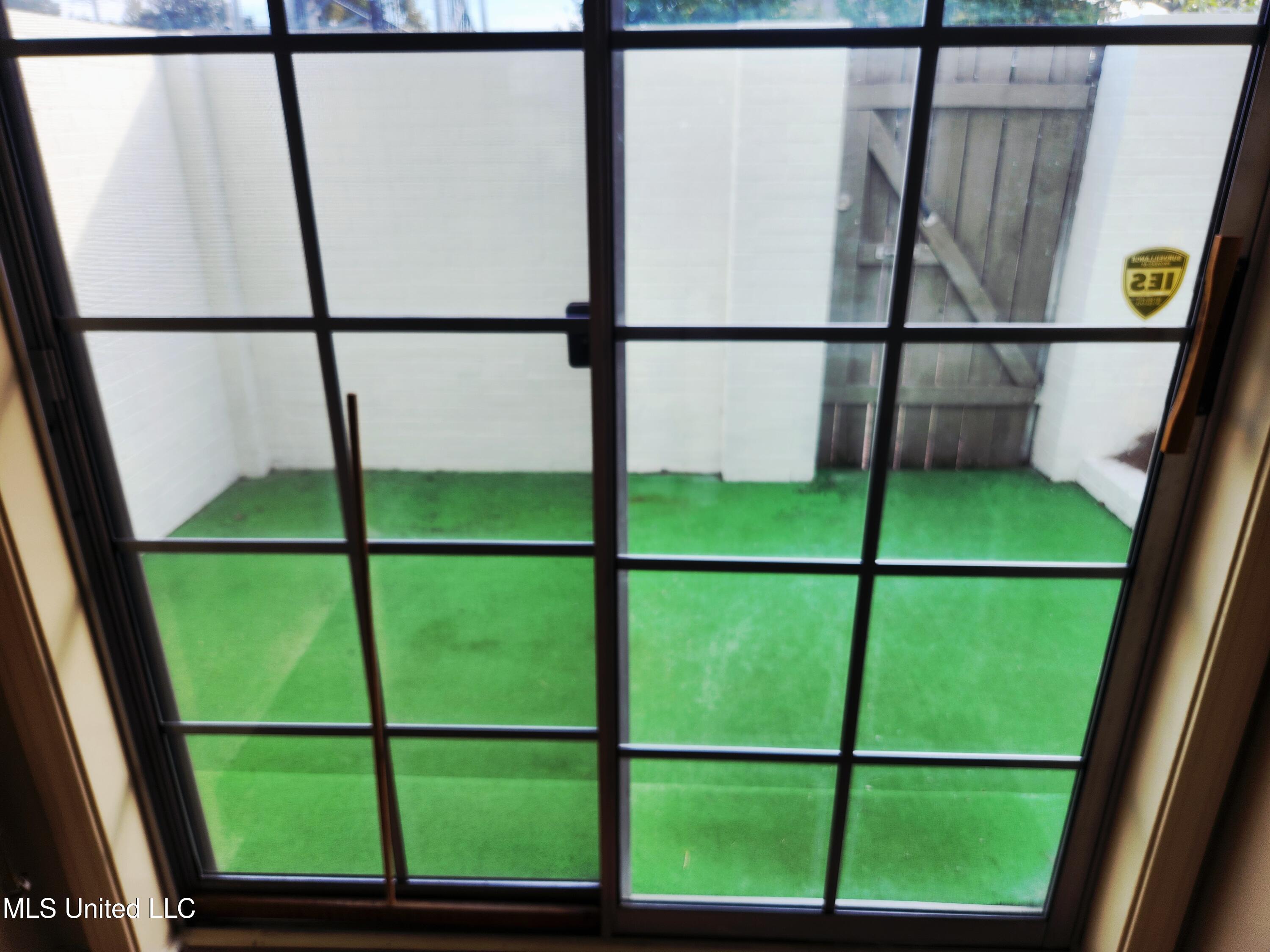 5025 Wayneland Drive, M1