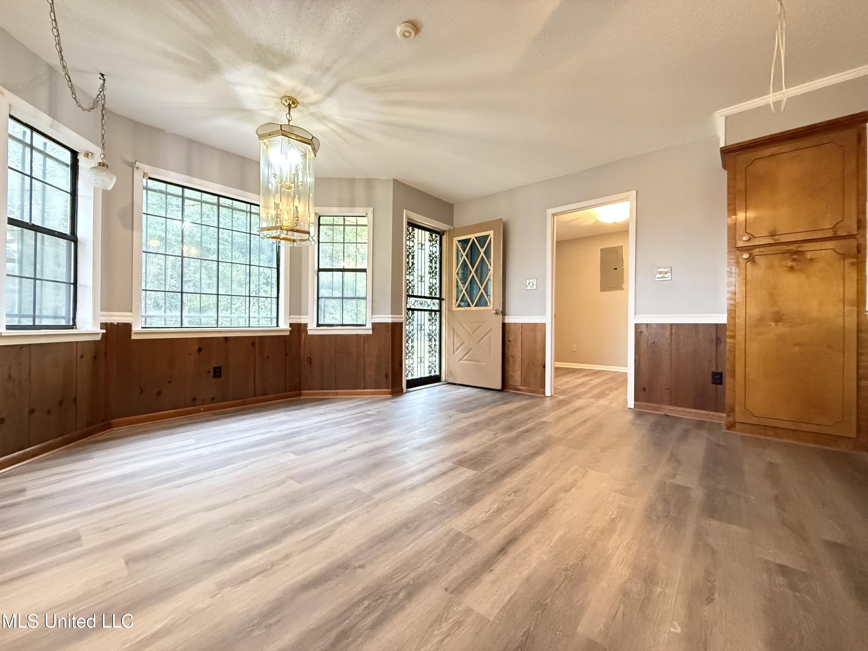 4177 County Road 284