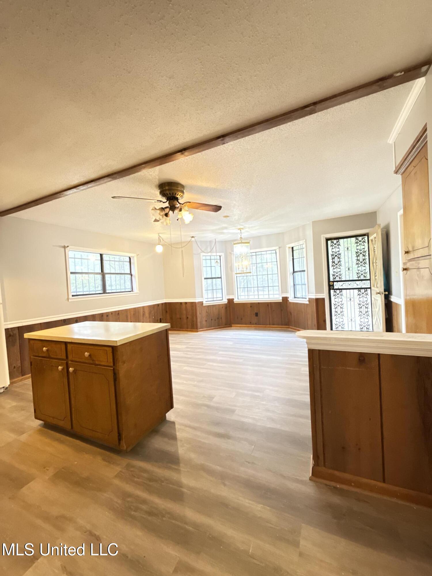 4177 County Road 284