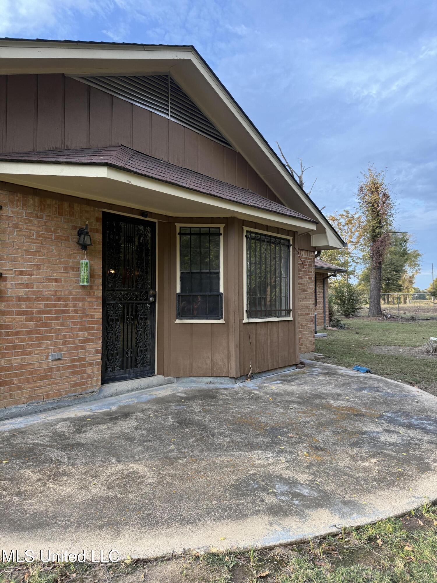 4177 County Road 284