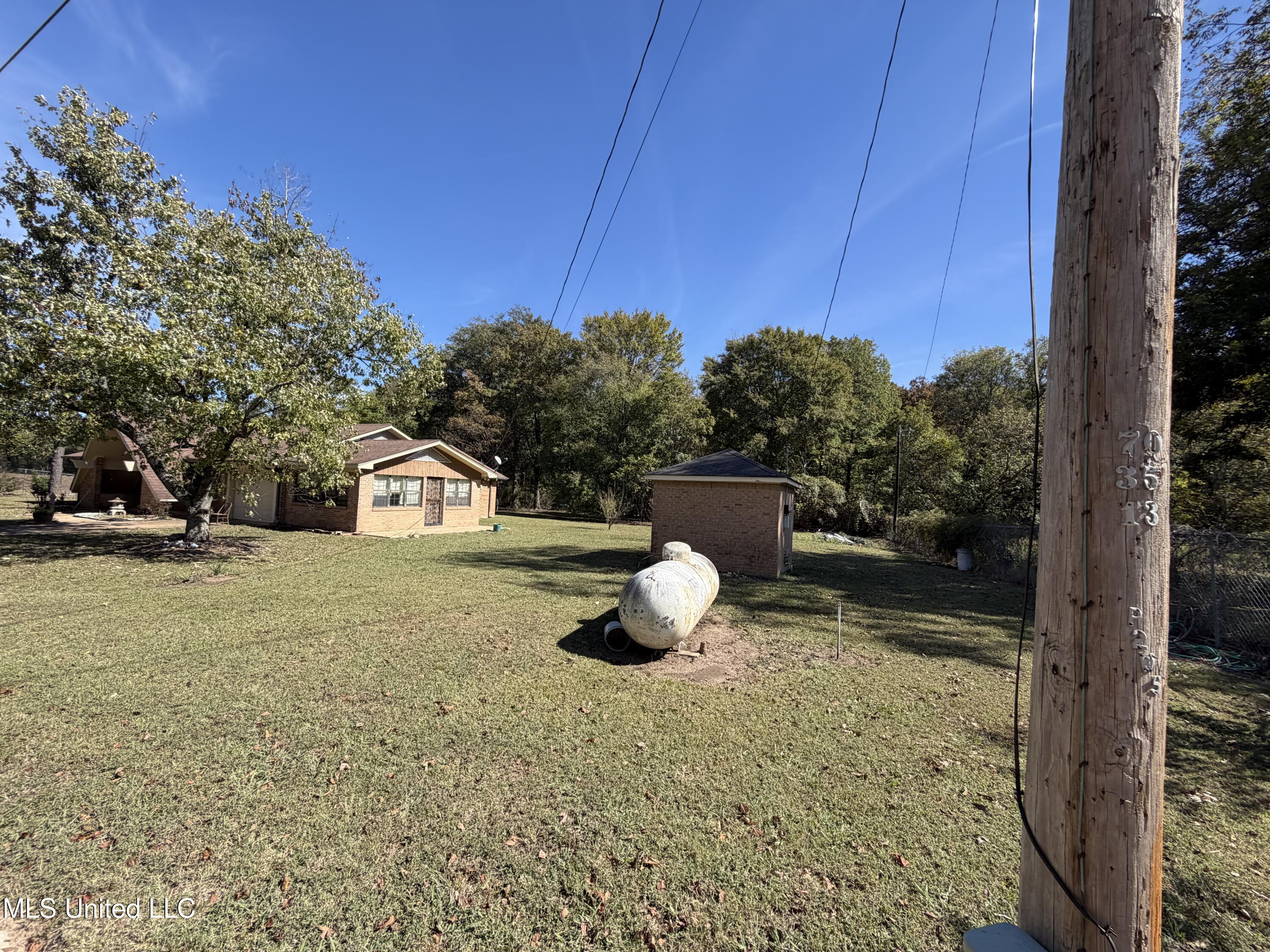 4177 County Road 284