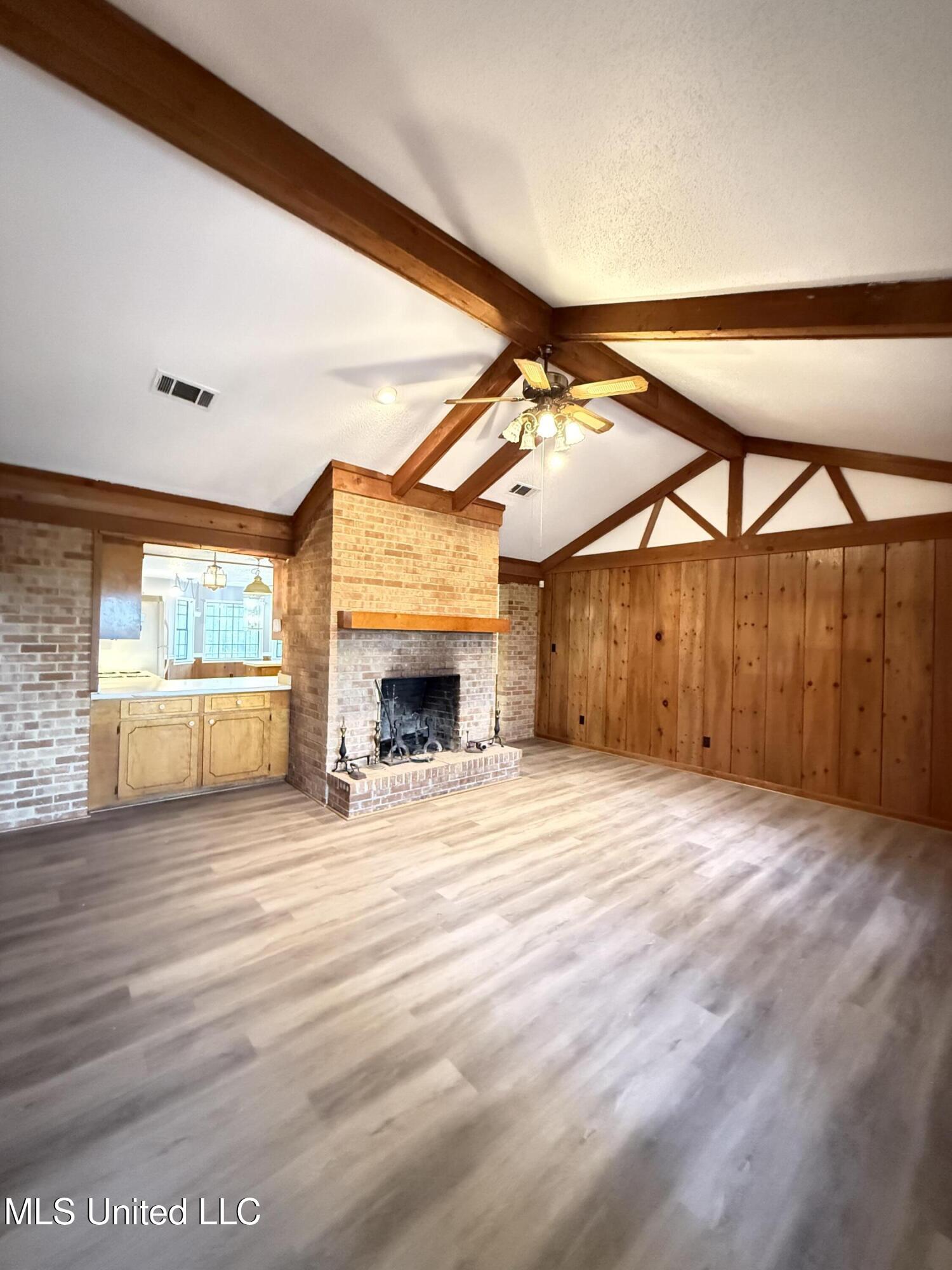 4177 County Road 284