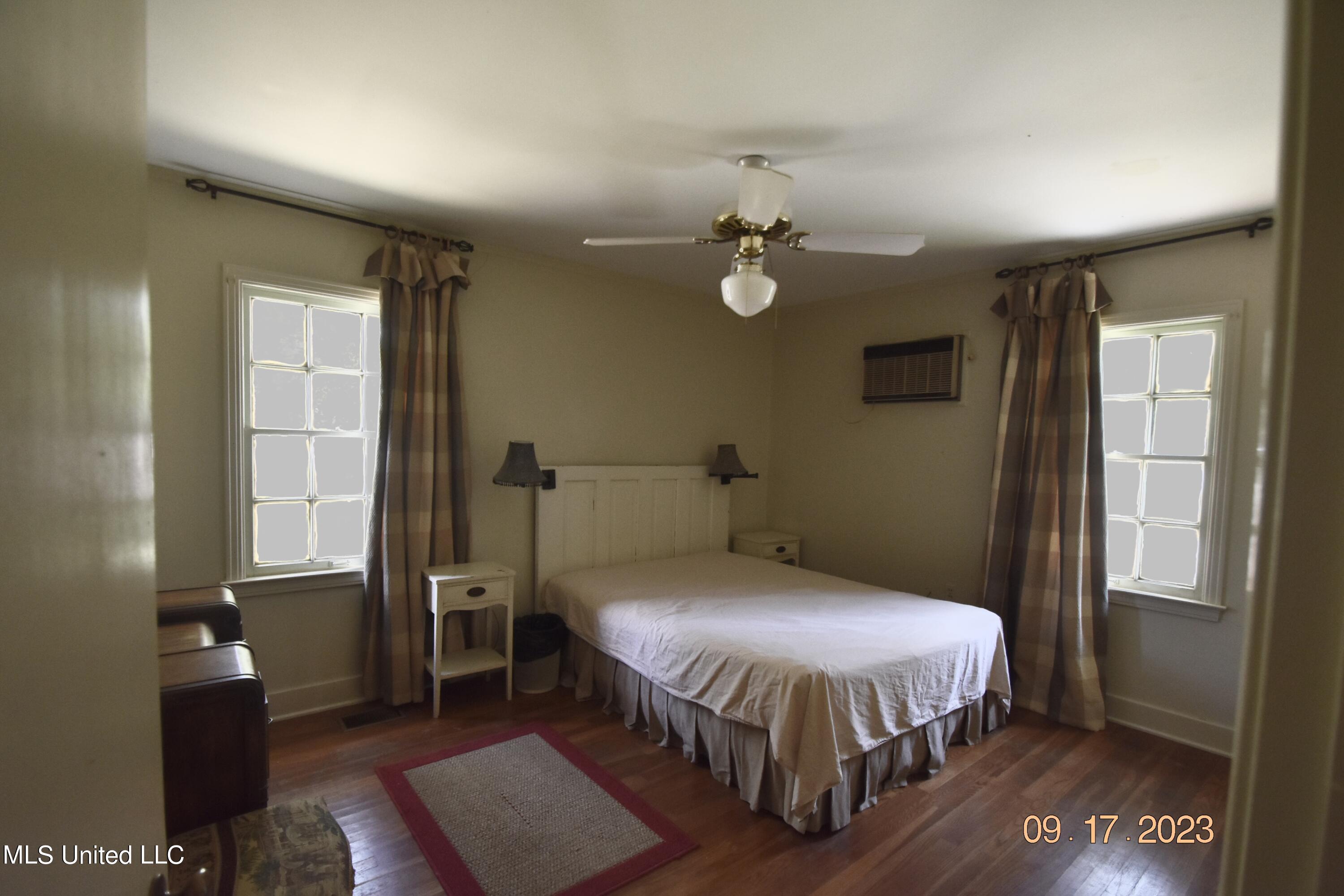 501 Macarthur Street